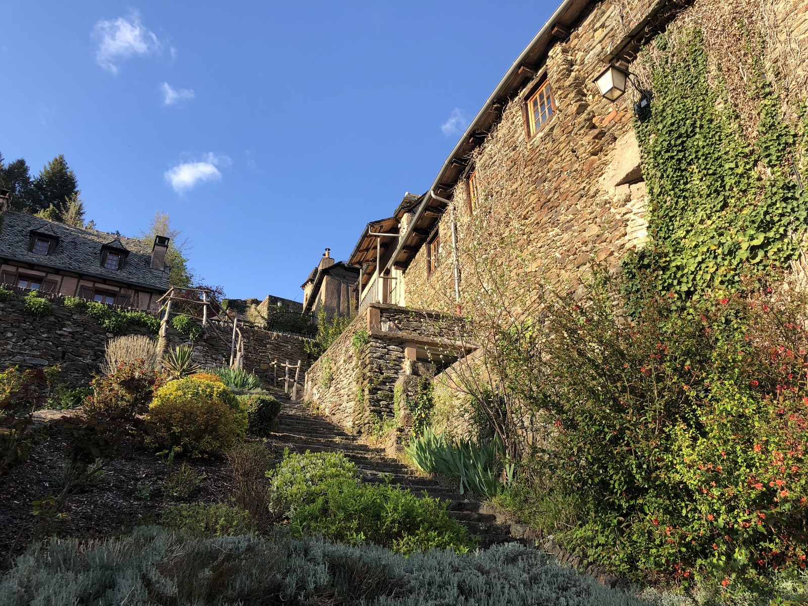 รูปถ่าย ฝรั่งเศส(France) กงก์(Conques) 2018-04 40