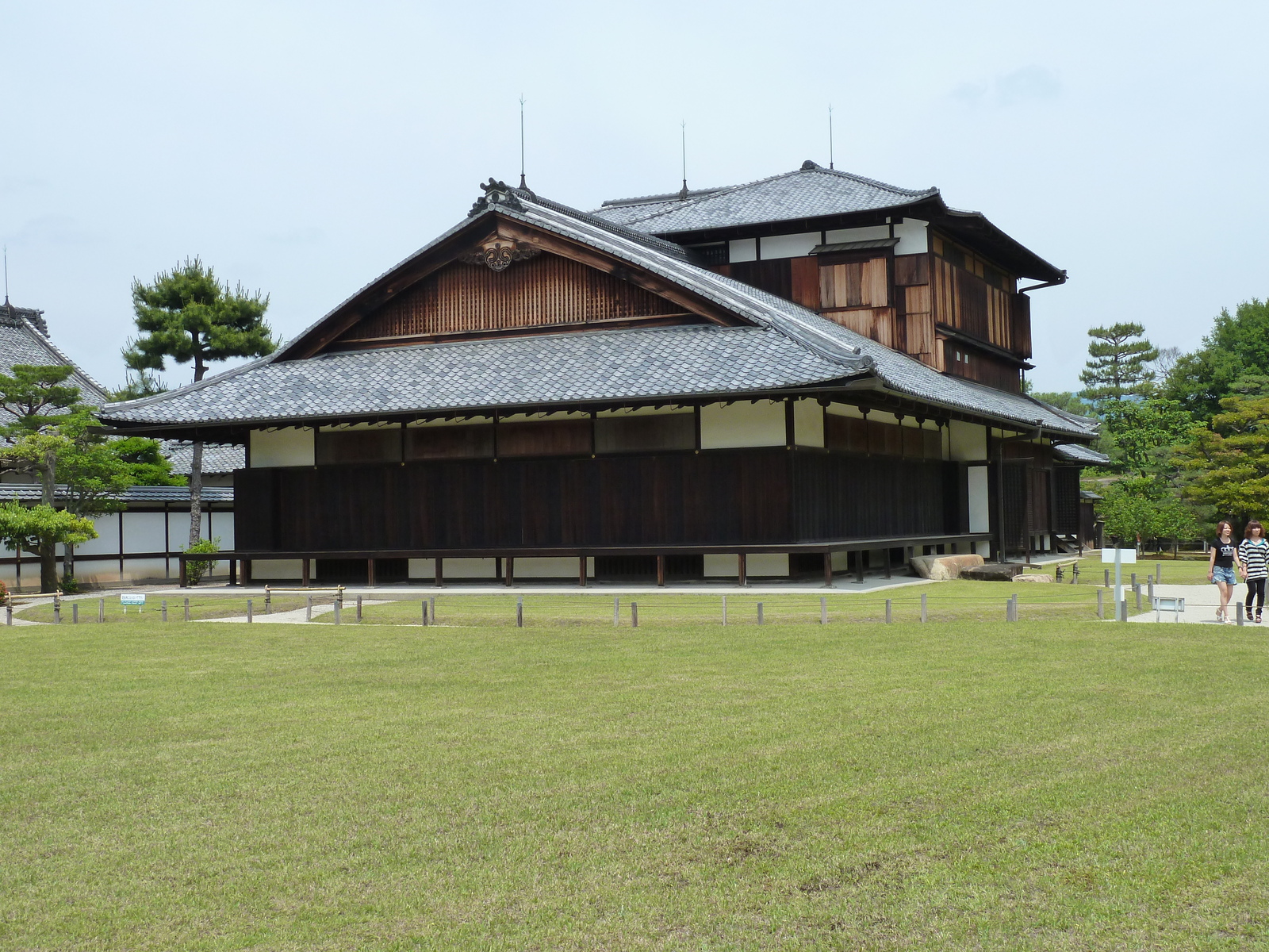 รูปถ่าย ญี่ปุ่น(Japan) เกียวโต(Kyoto) ปราสาทนิโจ(Nijo Castle) พระราชวังฮมมะรุ(Honmaru Palace) 2010-06 21