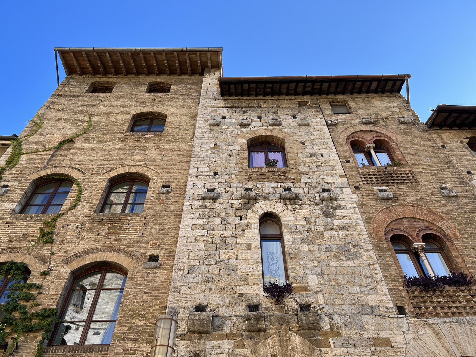 รูปถ่าย อิตาลี(Italy) ซานจีมิญญาโน(San Gimignano) 2021-09 0