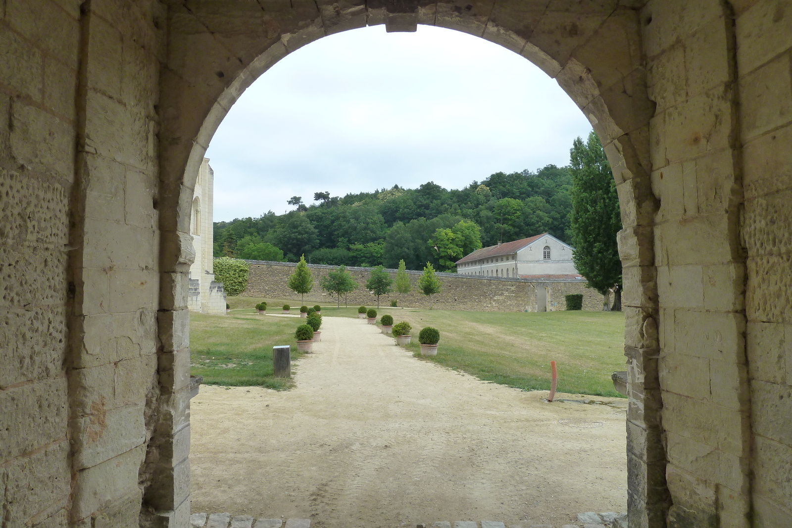 รูปถ่าย ฝรั่งเศส(France) ฟงเตอโวร์(Fontevraud) 2011-05 146