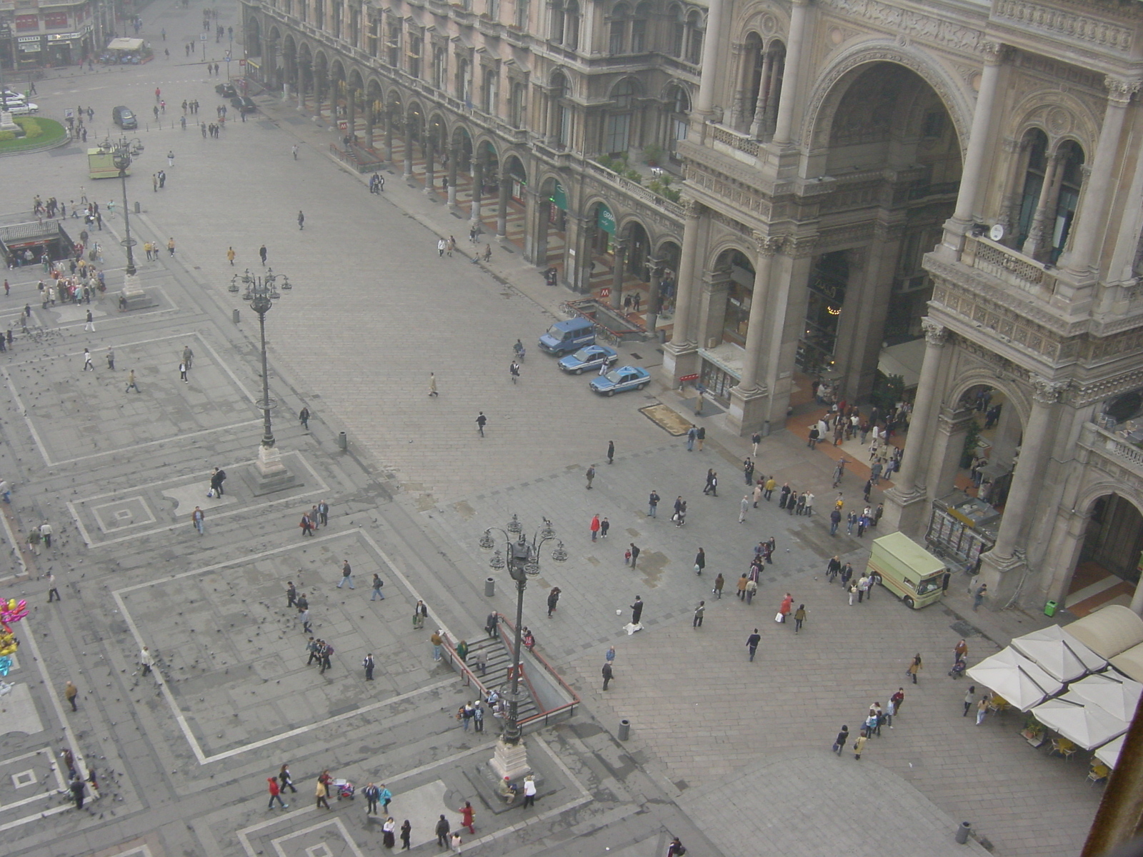 รูปถ่าย อิตาลี(Italy) มิลาน(Milan) ดัวโม(Duomo) 2001-10 31