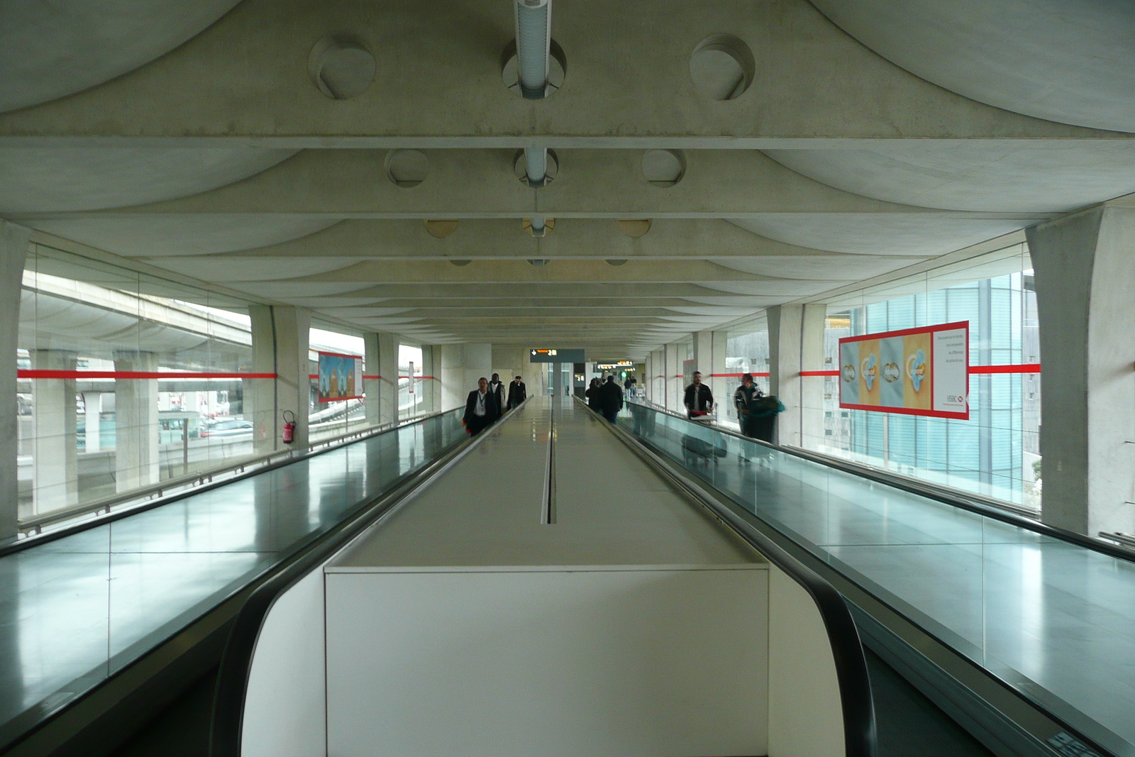 รูปถ่าย ฝรั่งเศส(France) ท่าอากาศยานปารีส-ชาร์ล-เดอ-โกล(Paris Charles de Gaulle Airport) 2007-11 3