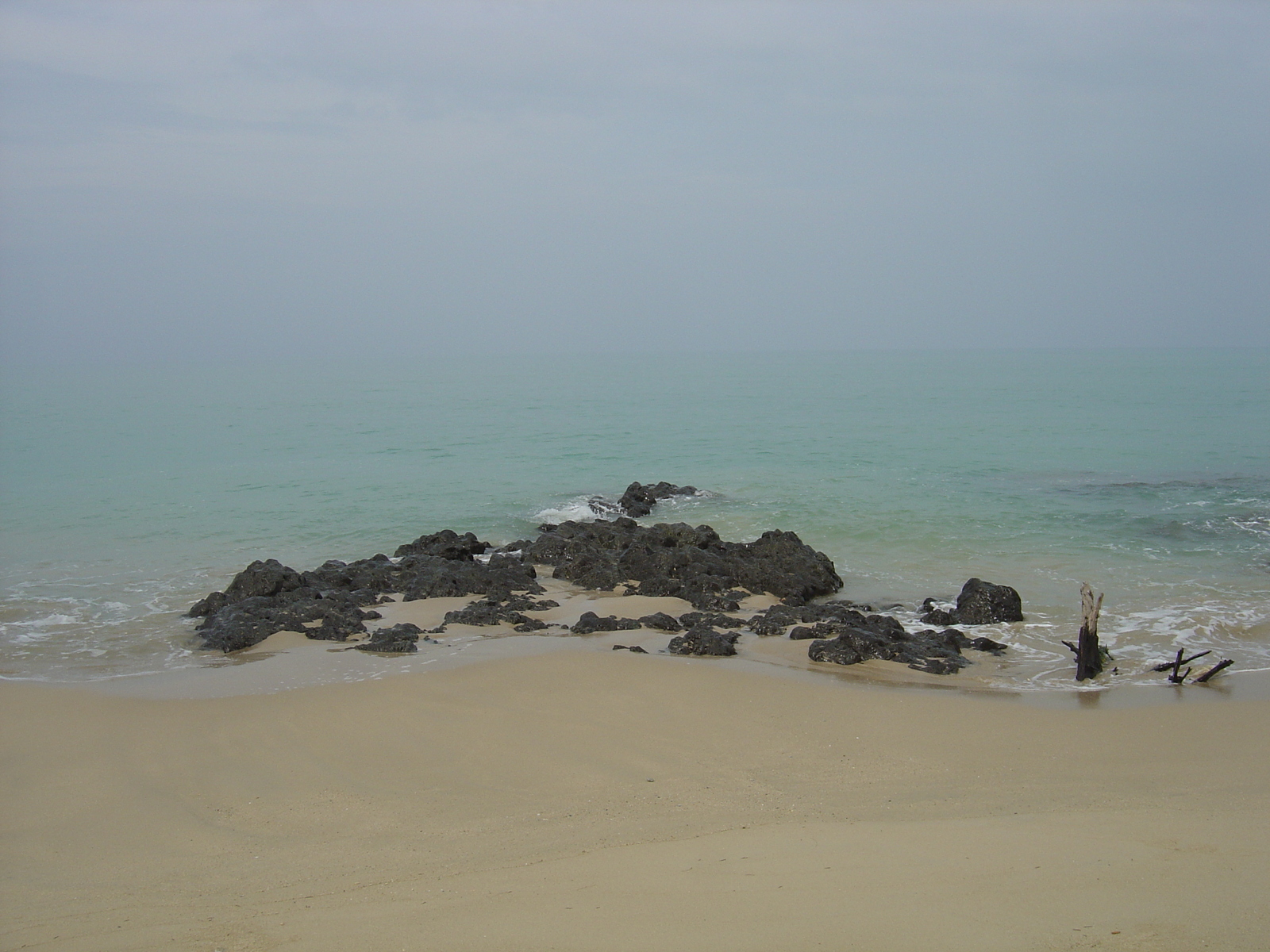 รูปถ่าย ไทย(Thailand) เขาหลัก(Khao Lak) หาดบางสัก(Bang Sak Beach) 2005-12 26