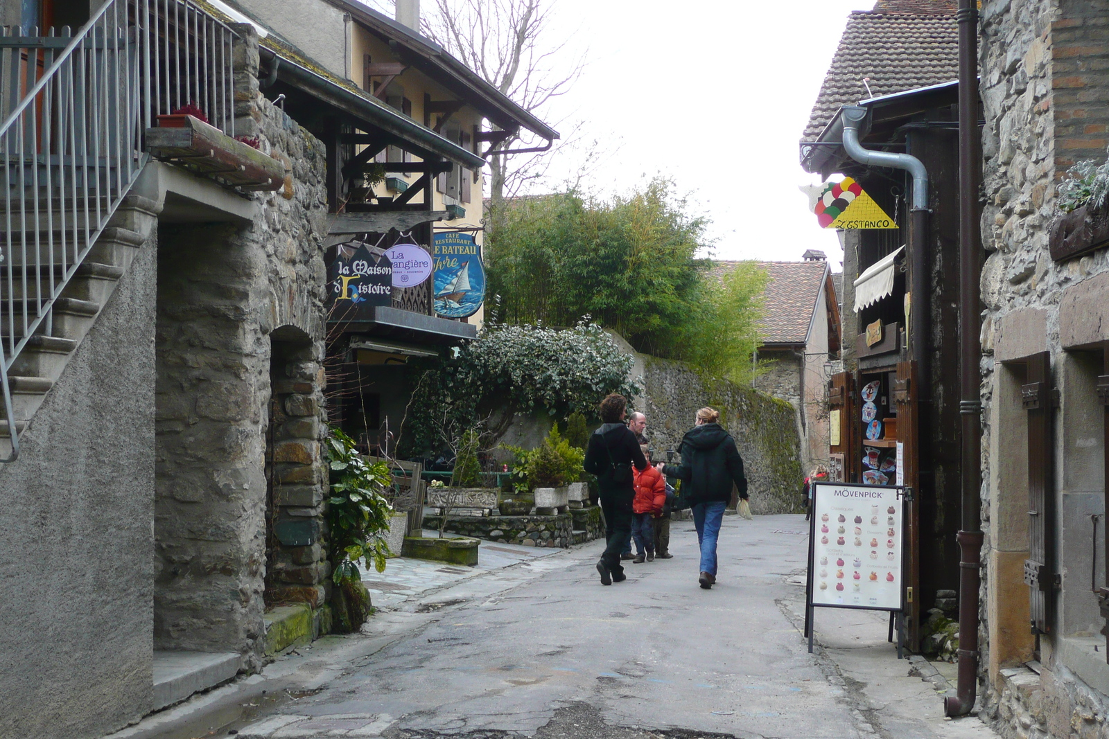 รูปถ่าย ฝรั่งเศส(France) อีวัวเรอ(Yvoire) 2010-02 40