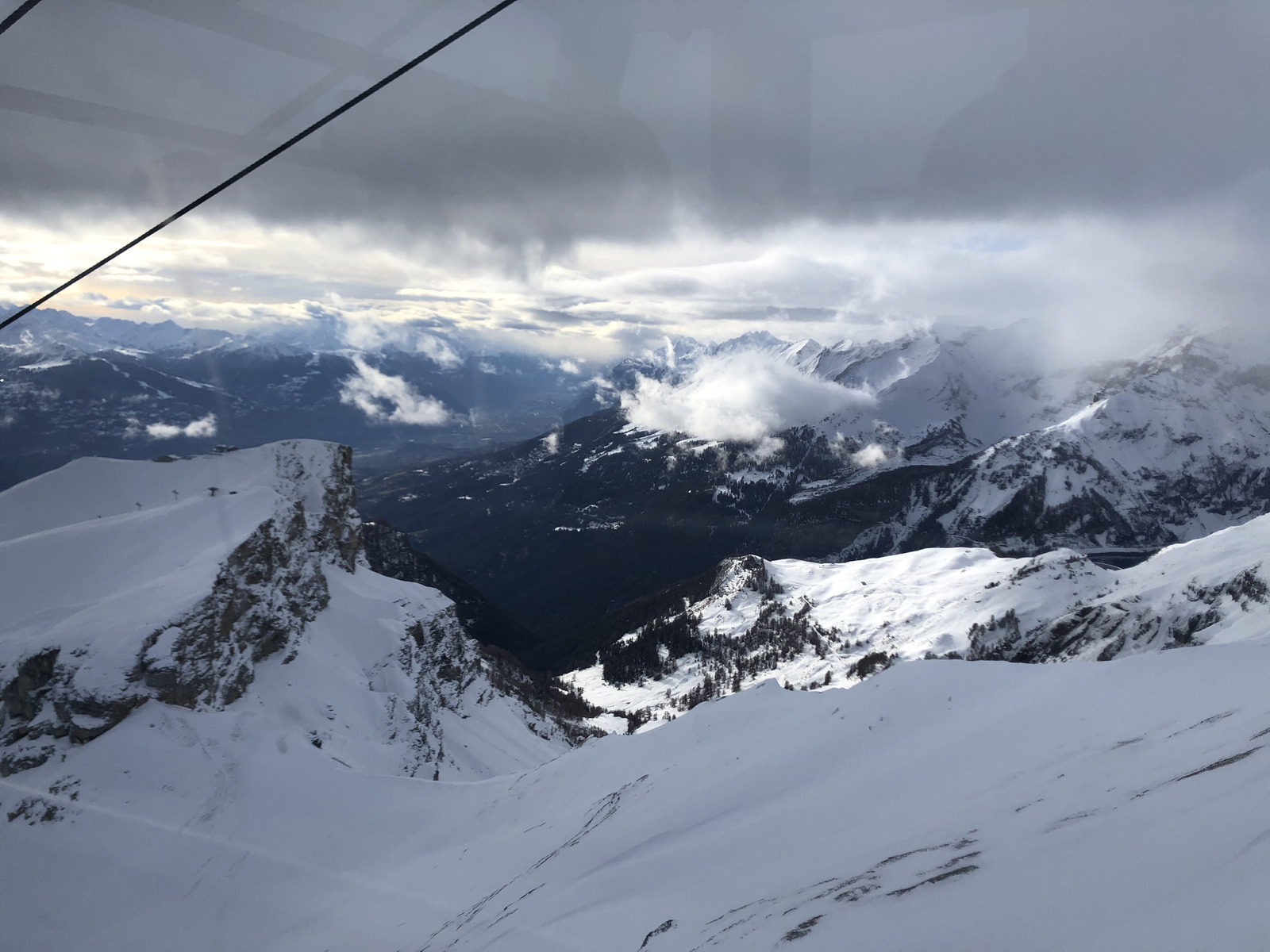 รูปถ่าย สวิสเซอร์แลนด์(Switzerland) ครองส์-มงตานา(Crans Montana) 2020-12 67