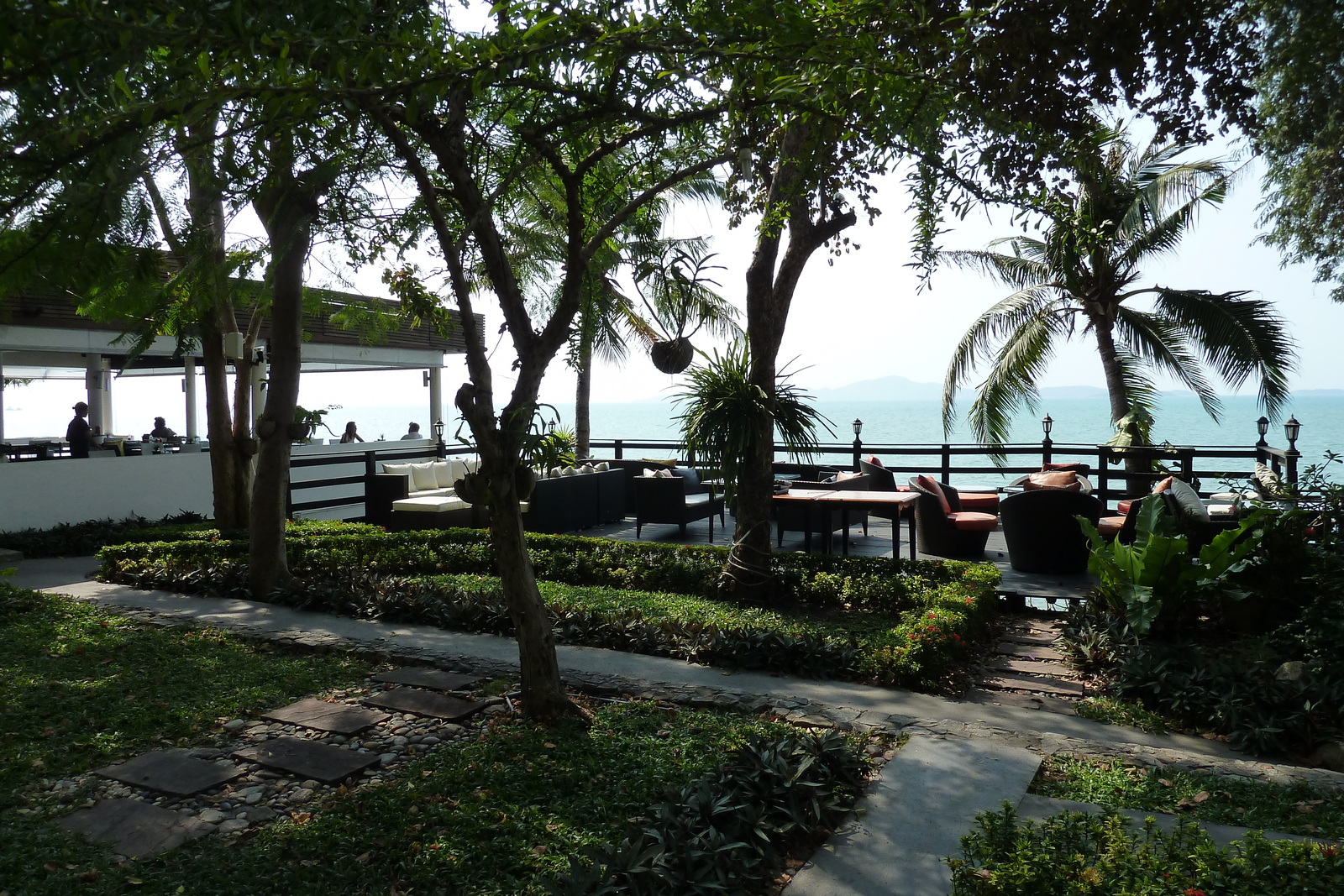 รูปถ่าย ไทย(Thailand) พัทยา(Pattaya) โกลเด้นคลิฟ(Golden cliff) 2011-02 2