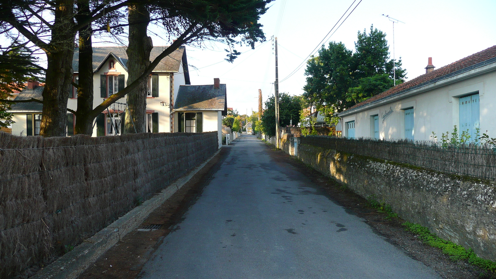 รูปถ่าย ฝรั่งเศส(France) เพรฟาย(Prefailles) ตรอกซอกซอยในเปรฟาย(Ruelles de Prefailles) 2007-07 9