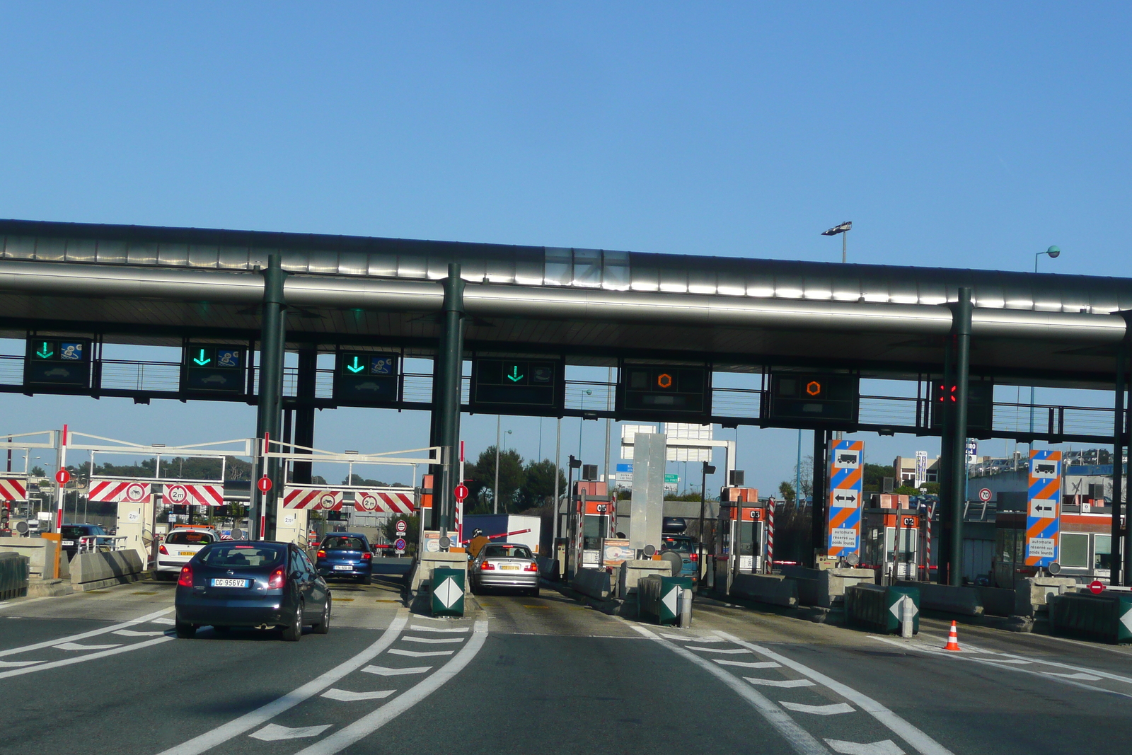 รูปถ่าย ฝรั่งเศส(France) เฟรนช์ริวิเอรา(French Riviera) ถนนจากคานส์ไปกาญ(Cannes to Cagnes road) 2008-03 22