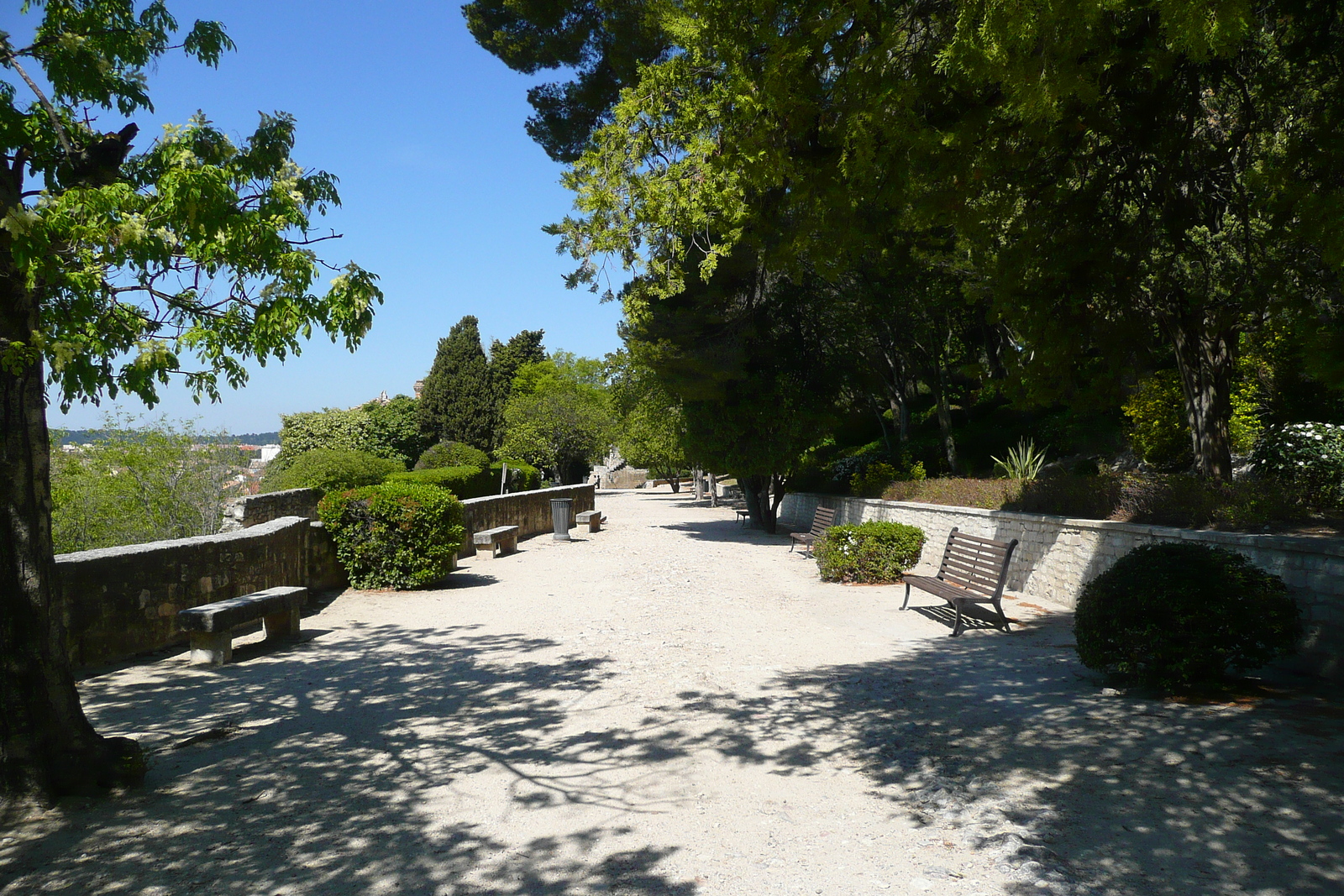 รูปถ่าย ฝรั่งเศส(France) โบแกร์(Beaucaire) ปราสาทโบแกร์(Beaucaire castle) 2008-04 34