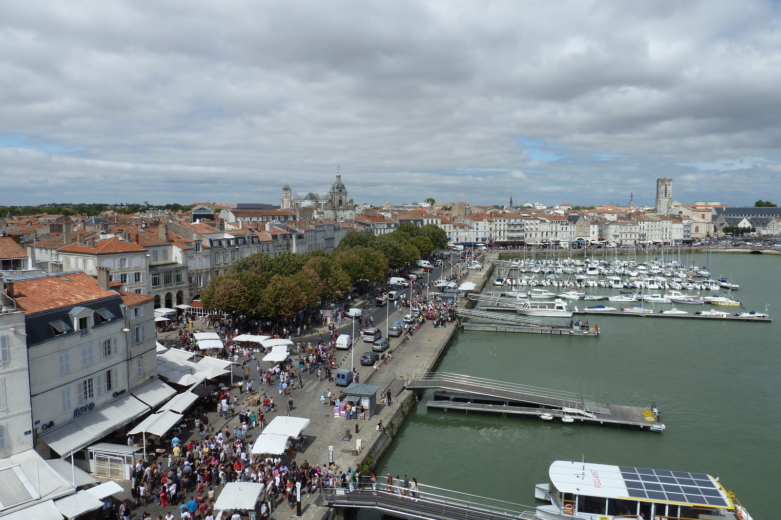 รูปถ่าย ฝรั่งเศส(France) ลาโรแชล(La Rochelle) หอโซ่(Chain Tower) 2010-08 11