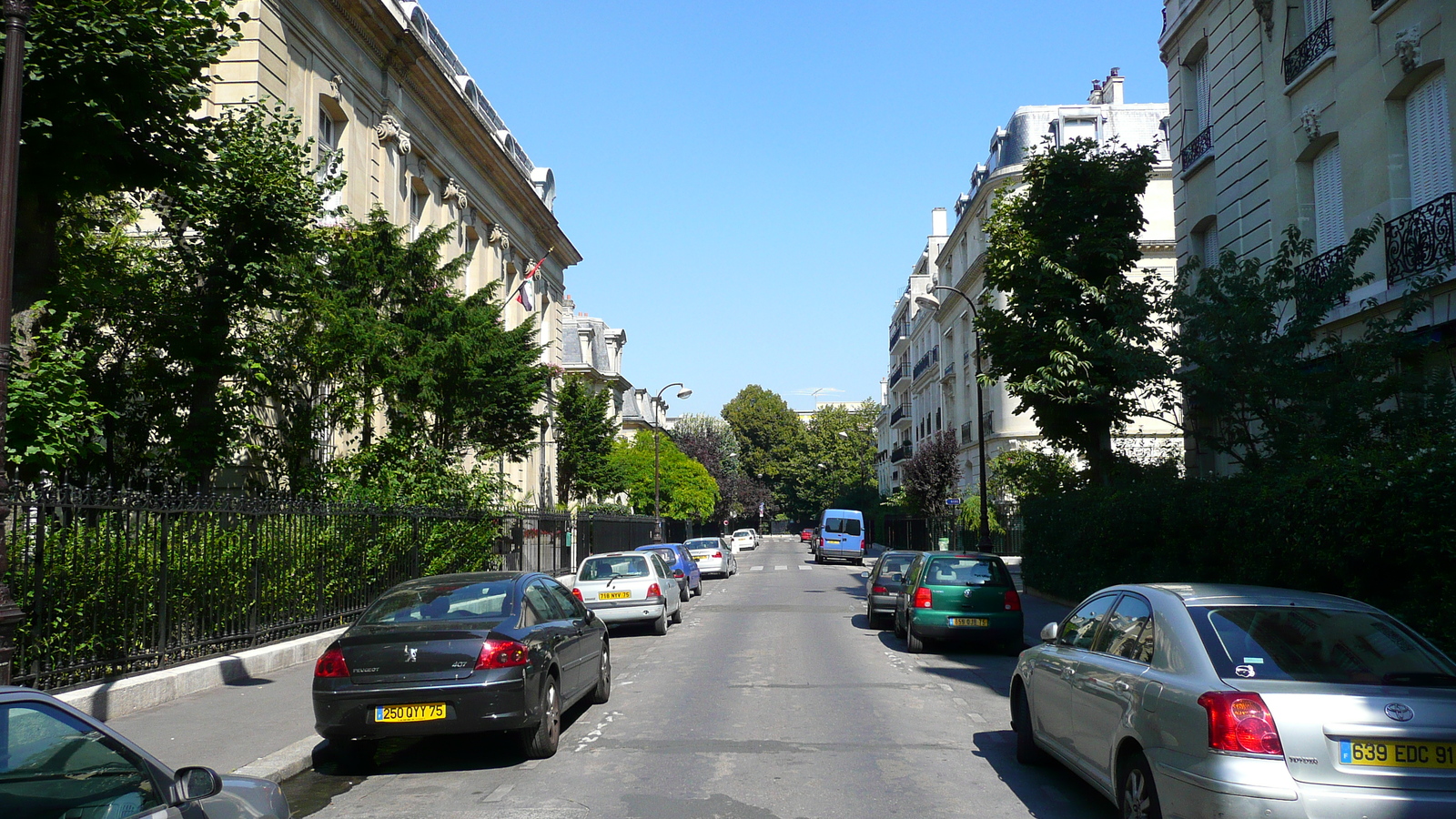 รูปถ่าย ฝรั่งเศส(France) ปารีส(Paris) คุ้มที่ 16(16th Arrondissement) ถนนด็องดีเญ(Rue D'Andigne) 2007-08 11