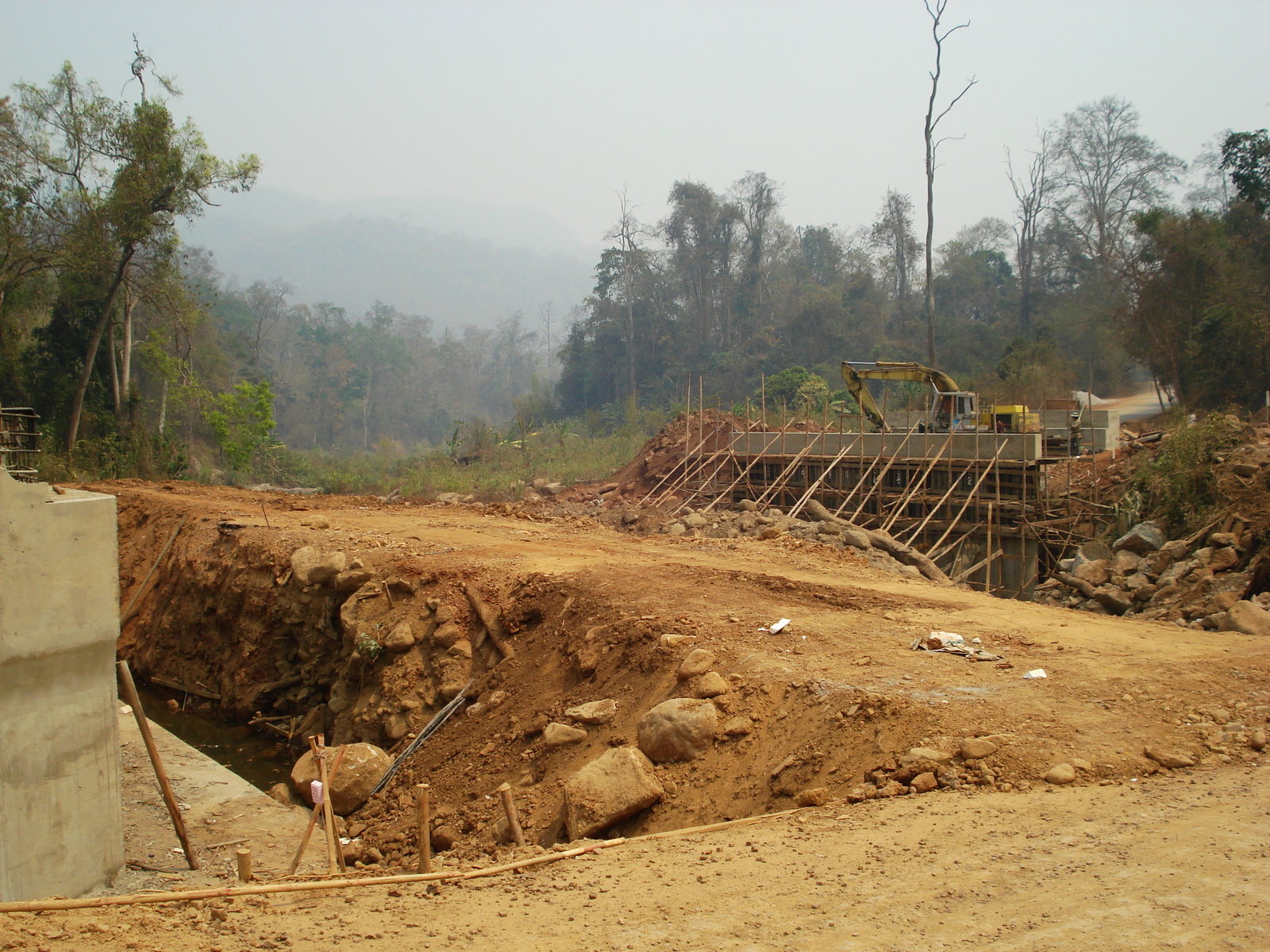 รูปถ่าย ไทย(Thailand) ถนนจากปางมะผ้าไปปาย(Pang Mapha to Pai road) 2007-02 31
