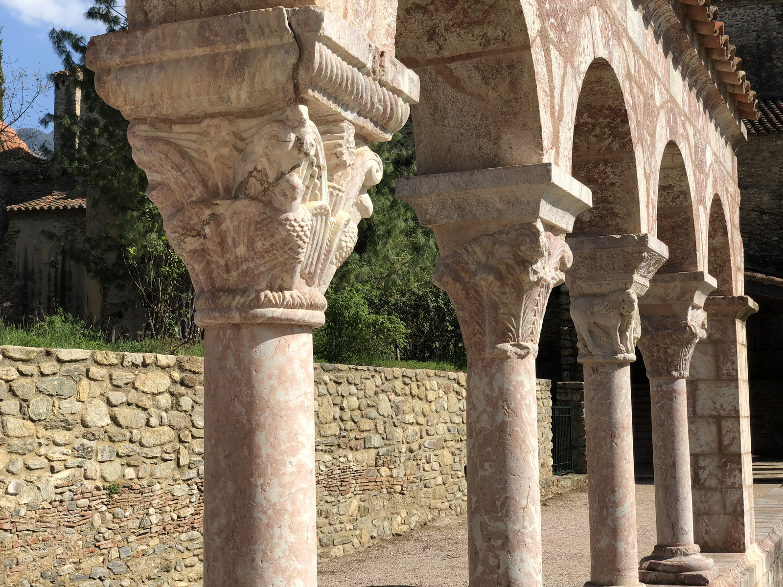รูปถ่าย ฝรั่งเศส(France) แอบบีแซ็งมีแชลเดอกุกซา(Abbaye Saint-Michel de Cuxa) 2018-04 51
