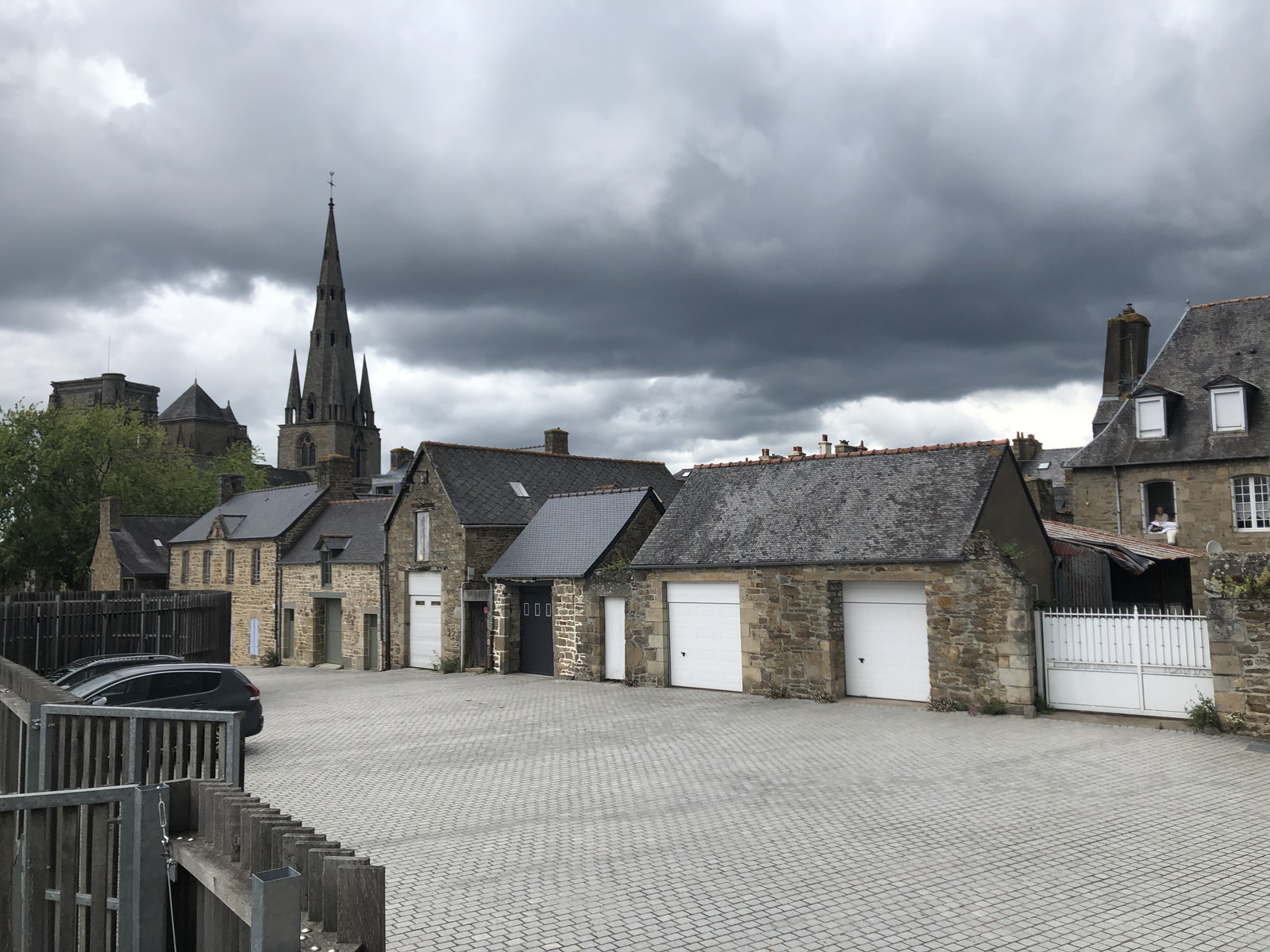 รูปถ่าย ฝรั่งเศส(France) แก็งก็อง(Guingamp) 2020-06 17