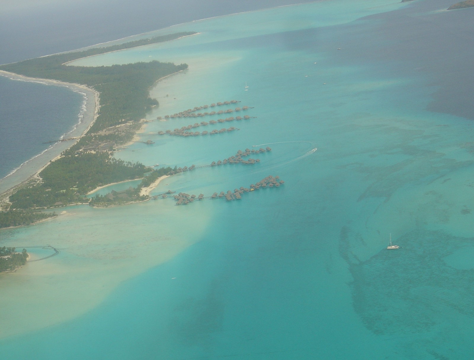 รูปถ่าย เฟรนช์โพลี่นีเซีย(Polynesia) โบราโบรา(Bora Bora) 2006-04 117