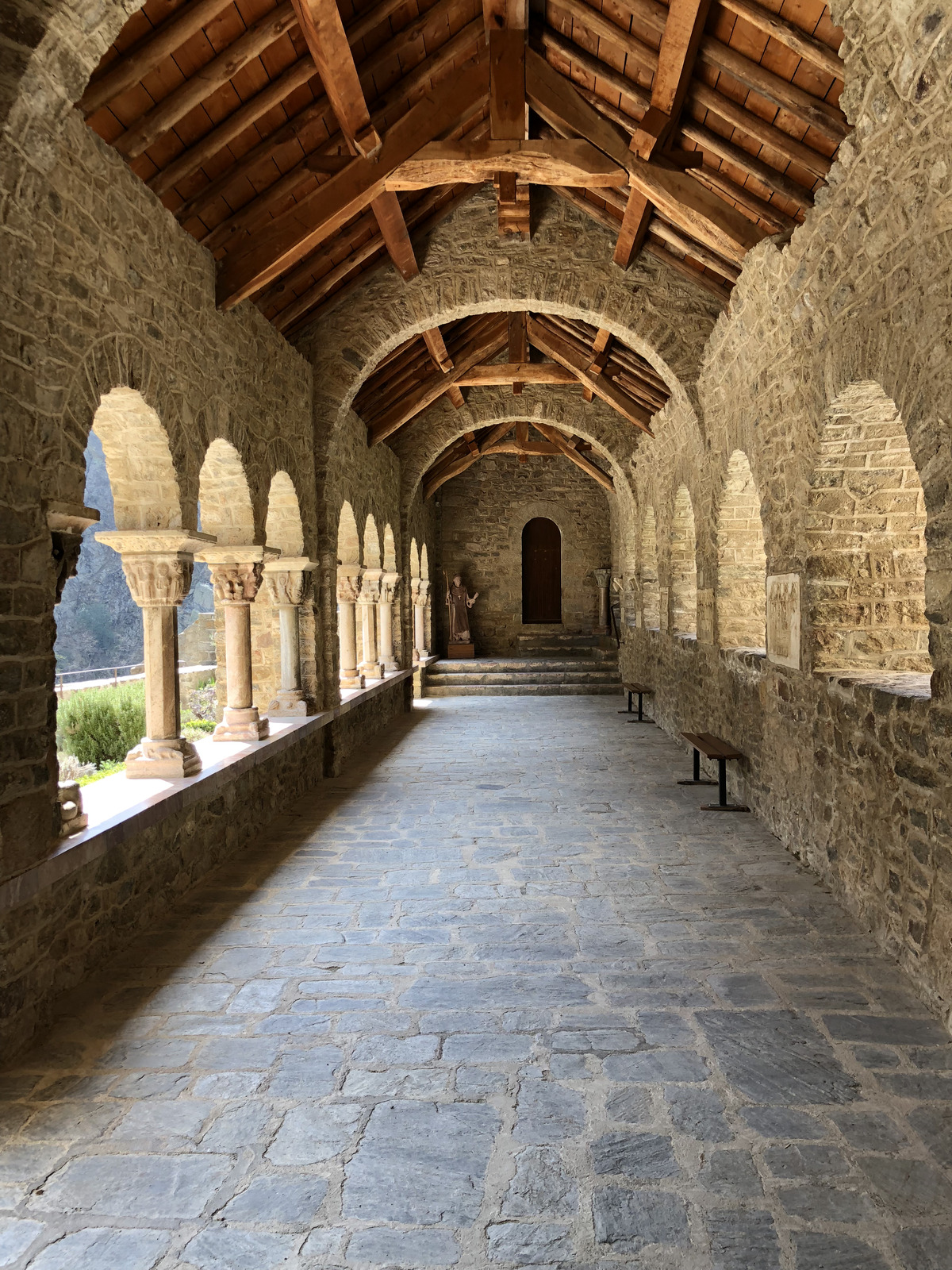 รูปถ่าย ฝรั่งเศส(France) แอบบีแซ็งมาร์แต็งดูกานีกู(Abbaye Saint Martin du Canigou) 2018-04 118