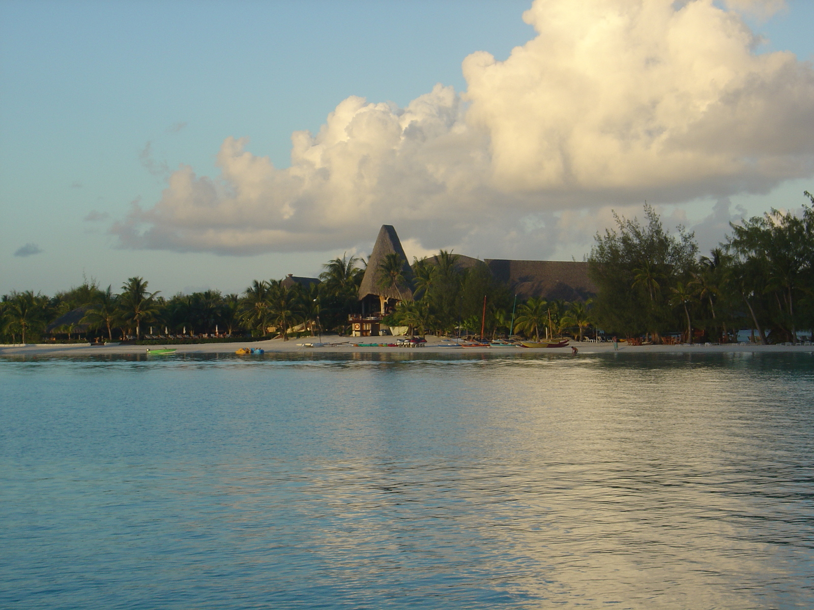 รูปถ่าย เฟรนช์โพลี่นีเซีย(Polynesia) โรงแรมเลอเมอริเดียน โบราโบรา(Meridien Bora Bora Hotel) 2006-04 128