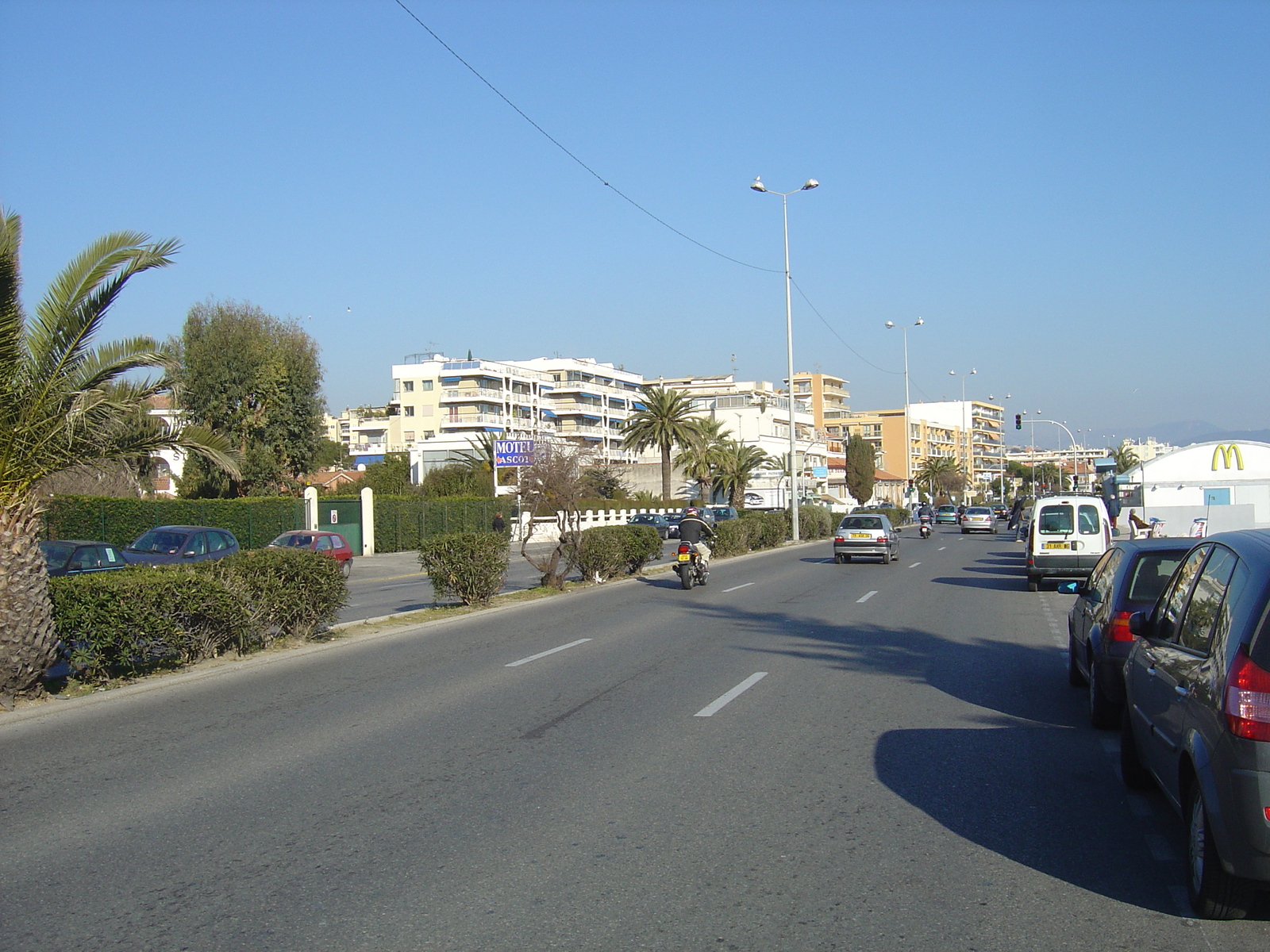 รูปถ่าย ฝรั่งเศส(France) คาญ-ซูร์-แมร์(Cagnes sur Mer) 2006-01 90