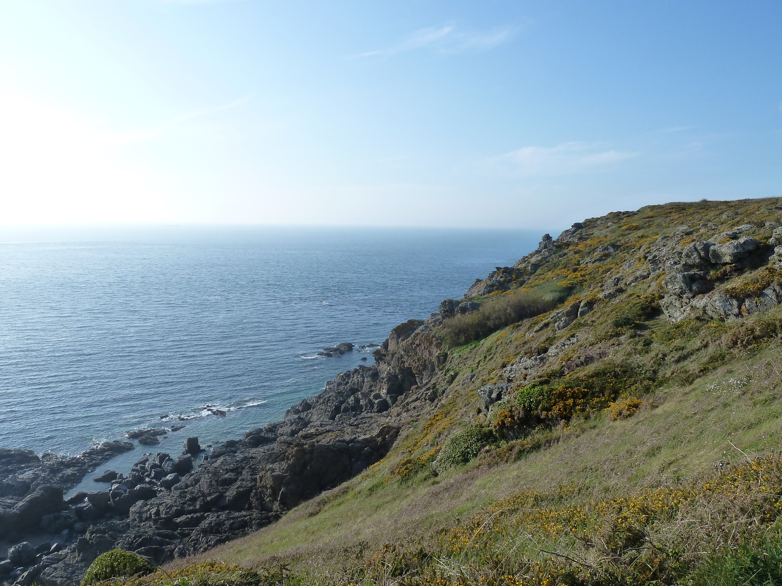 รูปถ่าย ฝรั่งเศส(France) แซ็งกูลง(St Coulomb) 2010-04 1