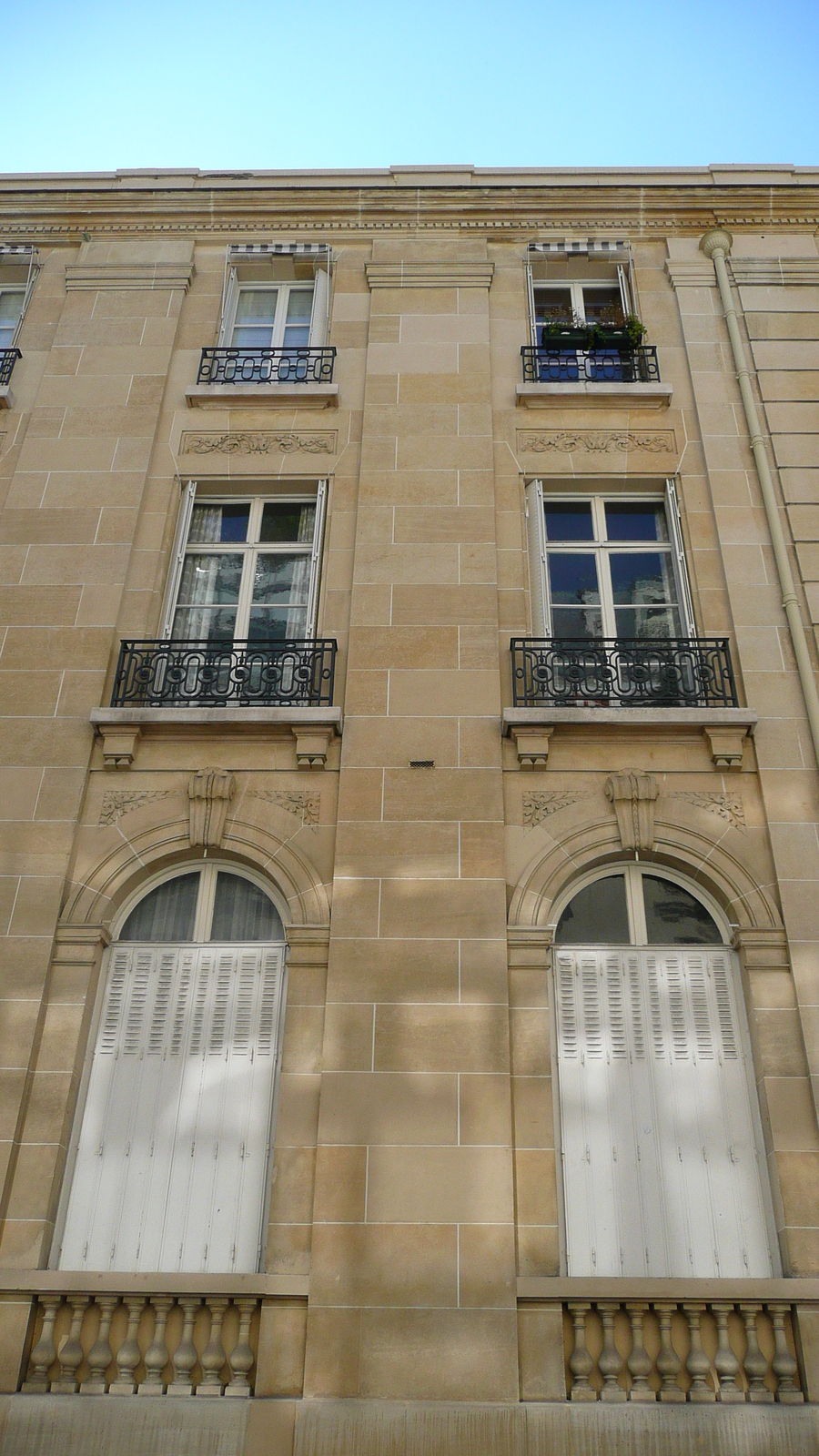 รูปถ่าย ฝรั่งเศส(France) ปารีส(Paris) คุ้มที่ 16(16th Arrondissement) ถนนอัลเบริก-มาญาร์(Rue Alberic Magnard) 2007-08 3
