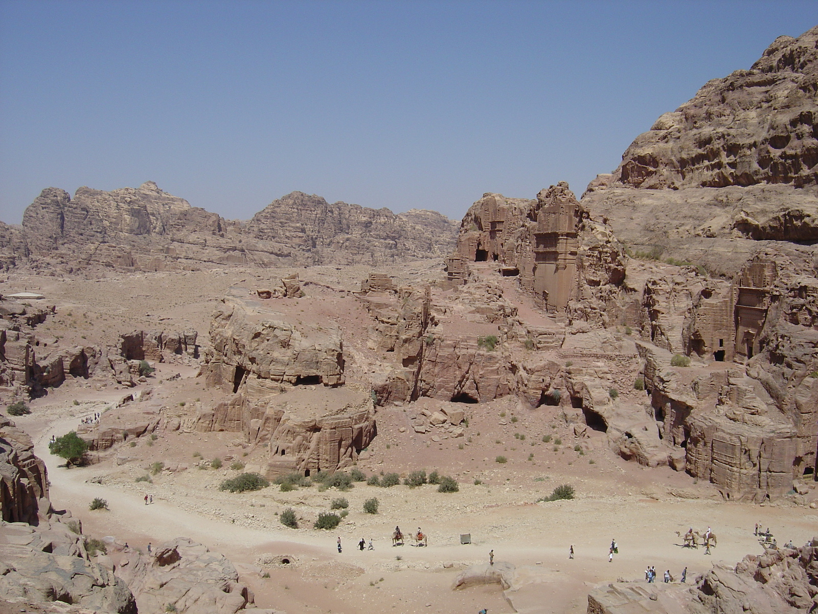รูปถ่าย จอร์แดน(Jordan) เปตร้า(Petra) 2004-10 0