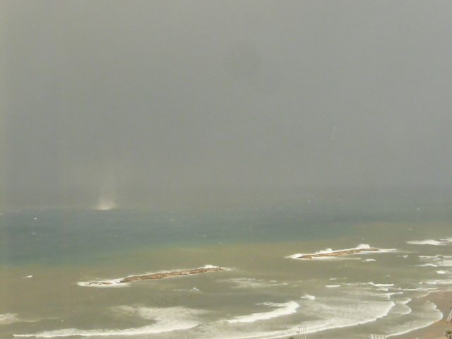 รูปถ่าย อิสราเอล(Israel) เทลอาวีฟ(Tel Aviv) โรงแรมเดวิด อินเตอร์คอนติเนนตัล(David Intercontinental Hotel) วิวจากห้องพัก(Room view) 2007-11 0