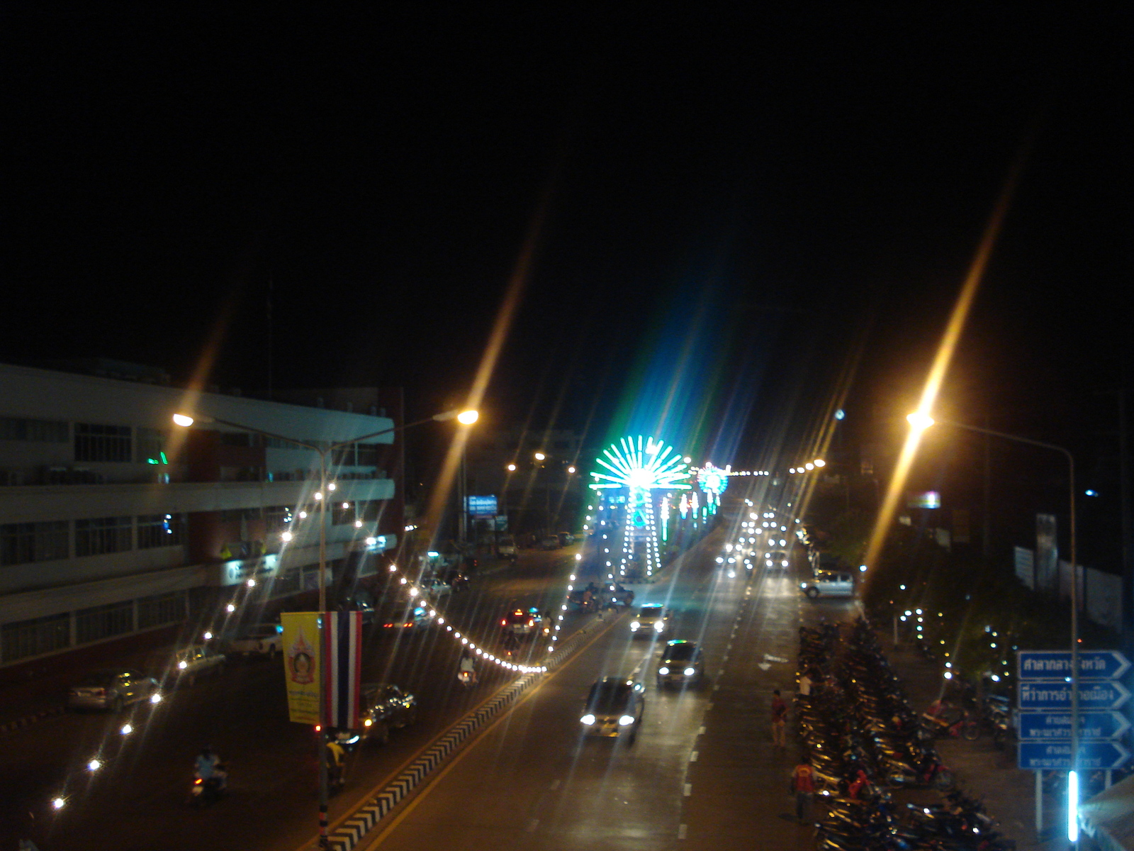 รูปถ่าย ไทย(Thailand) พิษณุโลก(Phitsanulok) ถนนสิงหวัฒน์(Singhawat Road) 2008-01 12