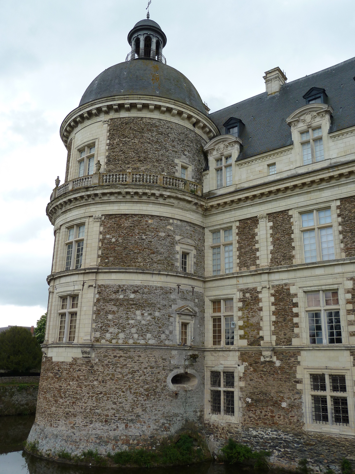 รูปถ่าย ฝรั่งเศส(France) ปราสาทแซร็อง(Serrant castle) 2010-04 11