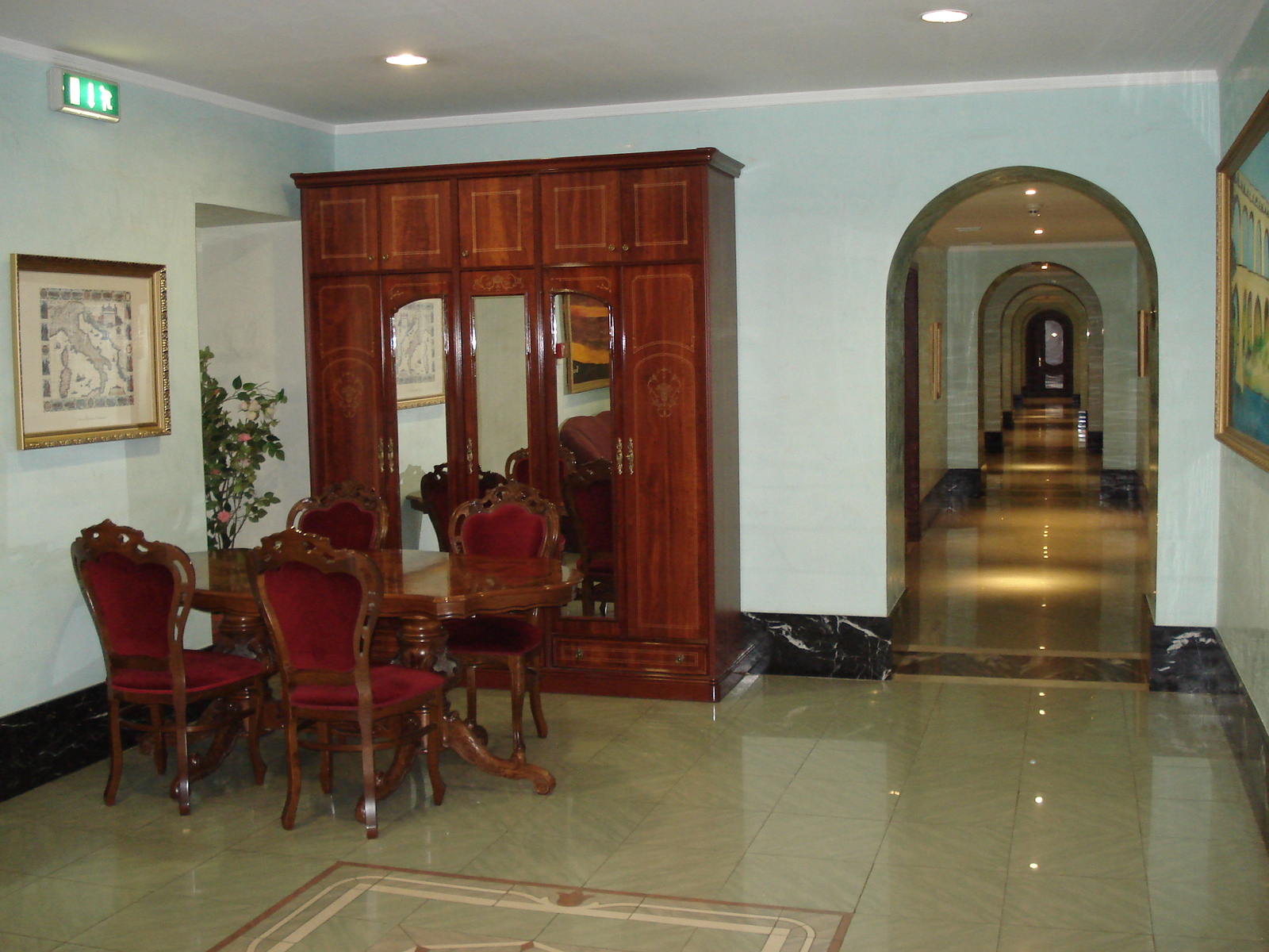 รูปถ่าย รัสเซีย(Russia) กาซาน(Kazan) โรงแรมจูเซปเป(Giuseppe Hotel) 2006-07 0