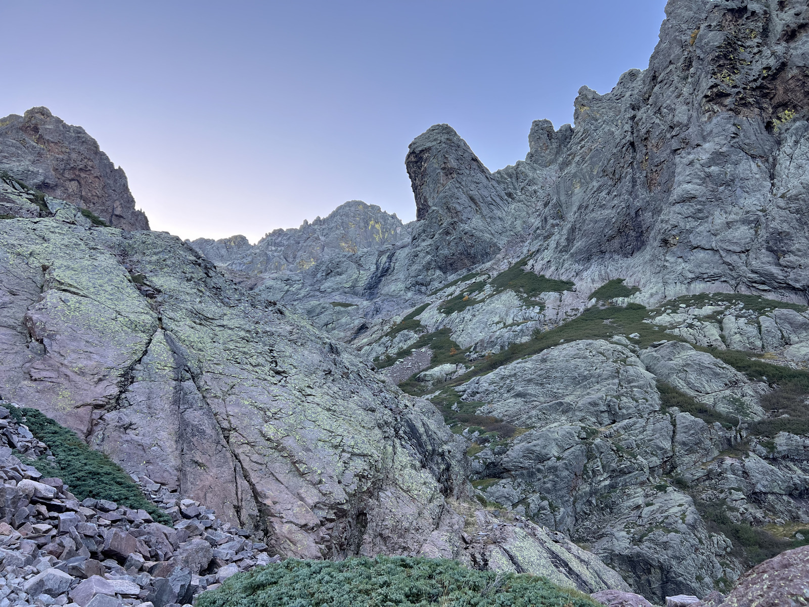 รูปถ่าย ฝรั่งเศส(France) คอร์สิคา(Corsica) ภูเขามอนเตชินโต(Monte Cinto) 2023-10 14