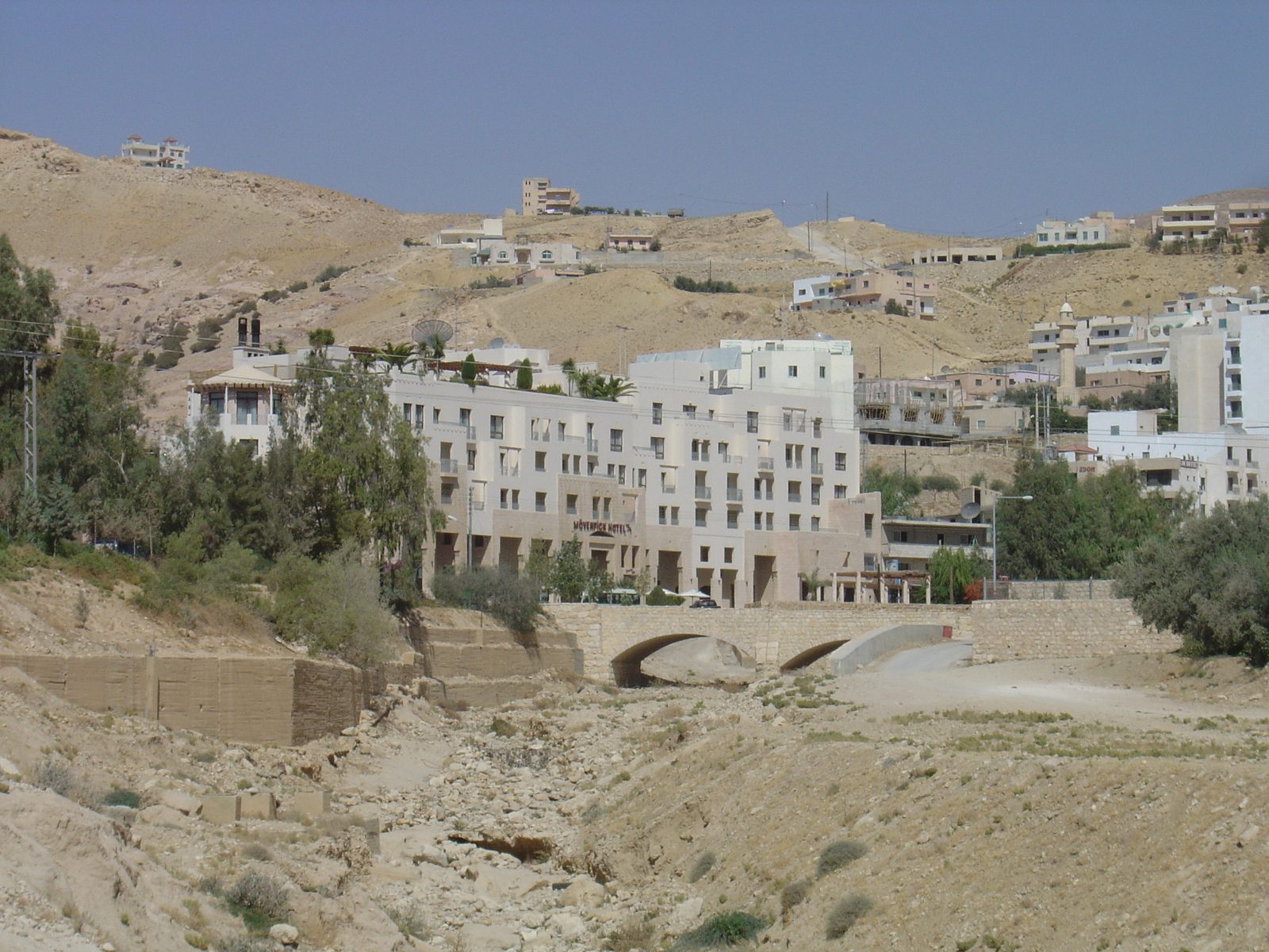 รูปถ่าย จอร์แดน(Jordan) เปตร้า(Petra) โรงแรมเมอเวนพิค(Movenpick Hotel) 2004-10 8
