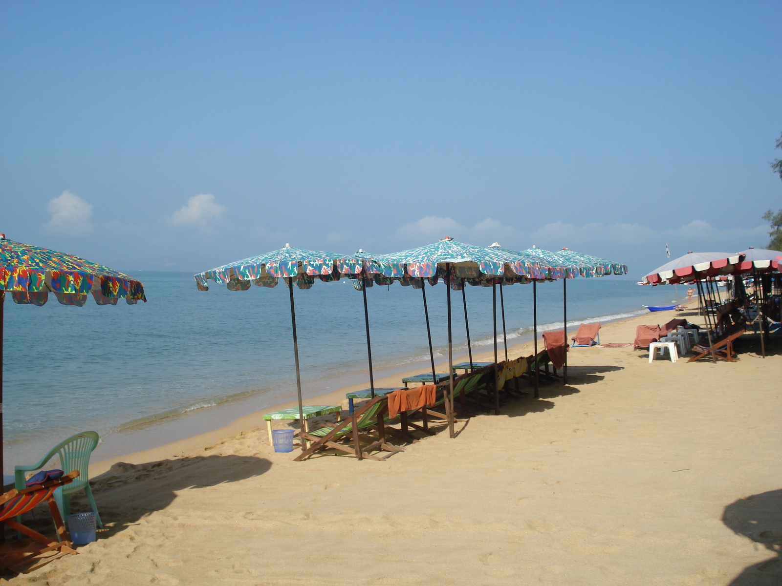 รูปถ่าย ไทย(Thailand) พัทยา(Pattaya) หาดดงตาล(Dongtan beach) 2008-01 49
