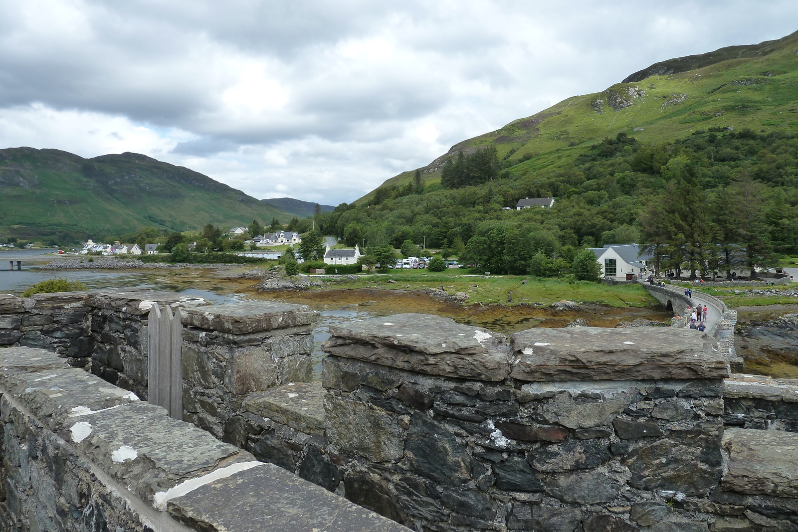 รูปถ่าย อังกฤษ(United Kingdom) สกอตแลนด์(Scotland) ปราสาทเอเลนโดนัน(Eilean Donan Castle) 2011-07 17