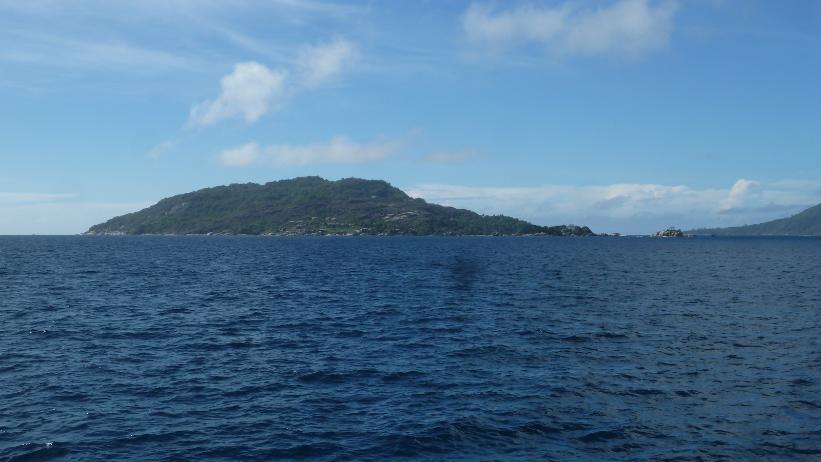 รูปถ่าย เซเชลส์(Seychelles) เกาะกร็องด์เซอร์(Grande Soeur) 2011-10 77