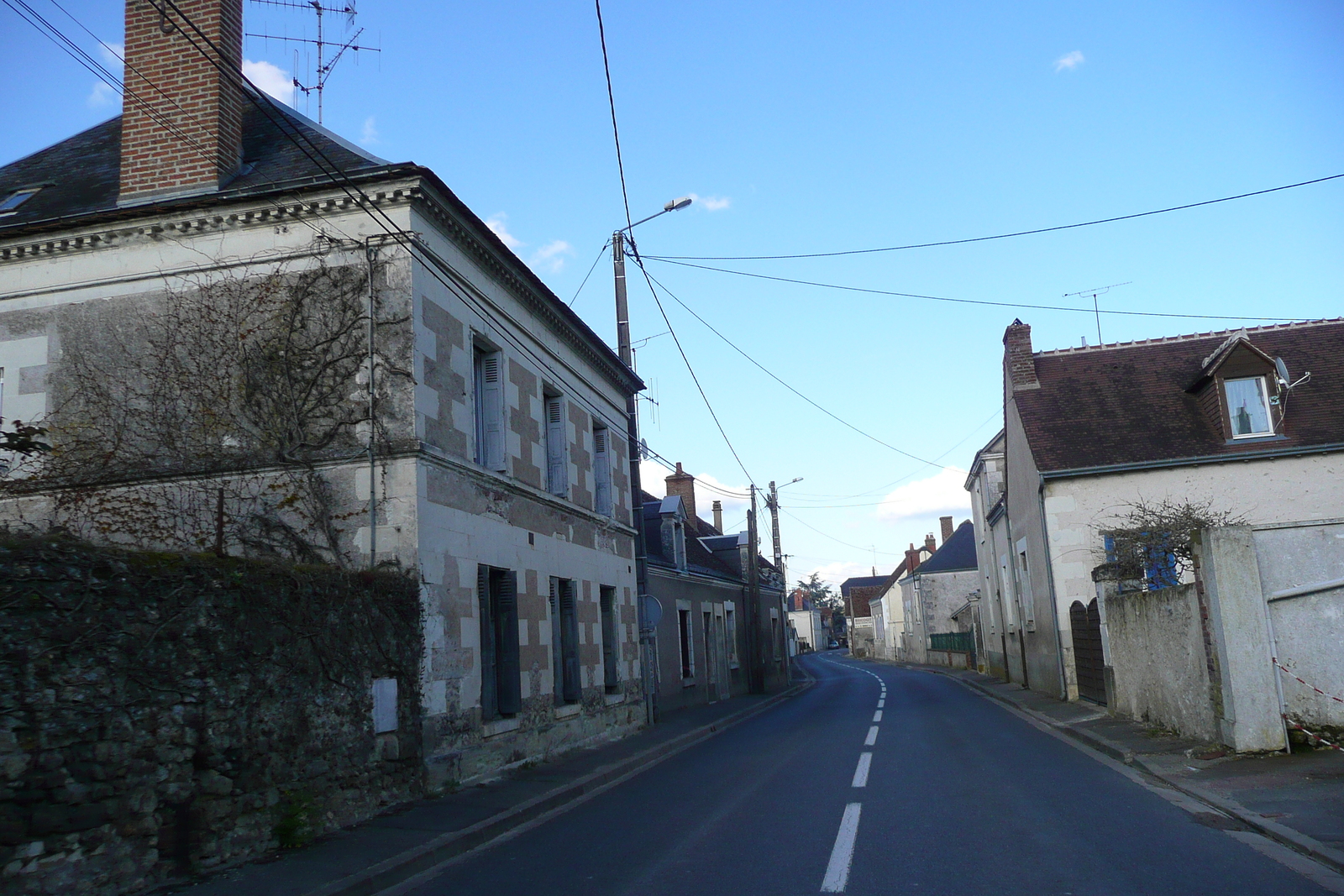 รูปถ่าย ฝรั่งเศส(France) อ็องบวซ(Amboise) ถนนจากอ็องบวซไปบลัว(Amboise to blois road) 2008-04 7