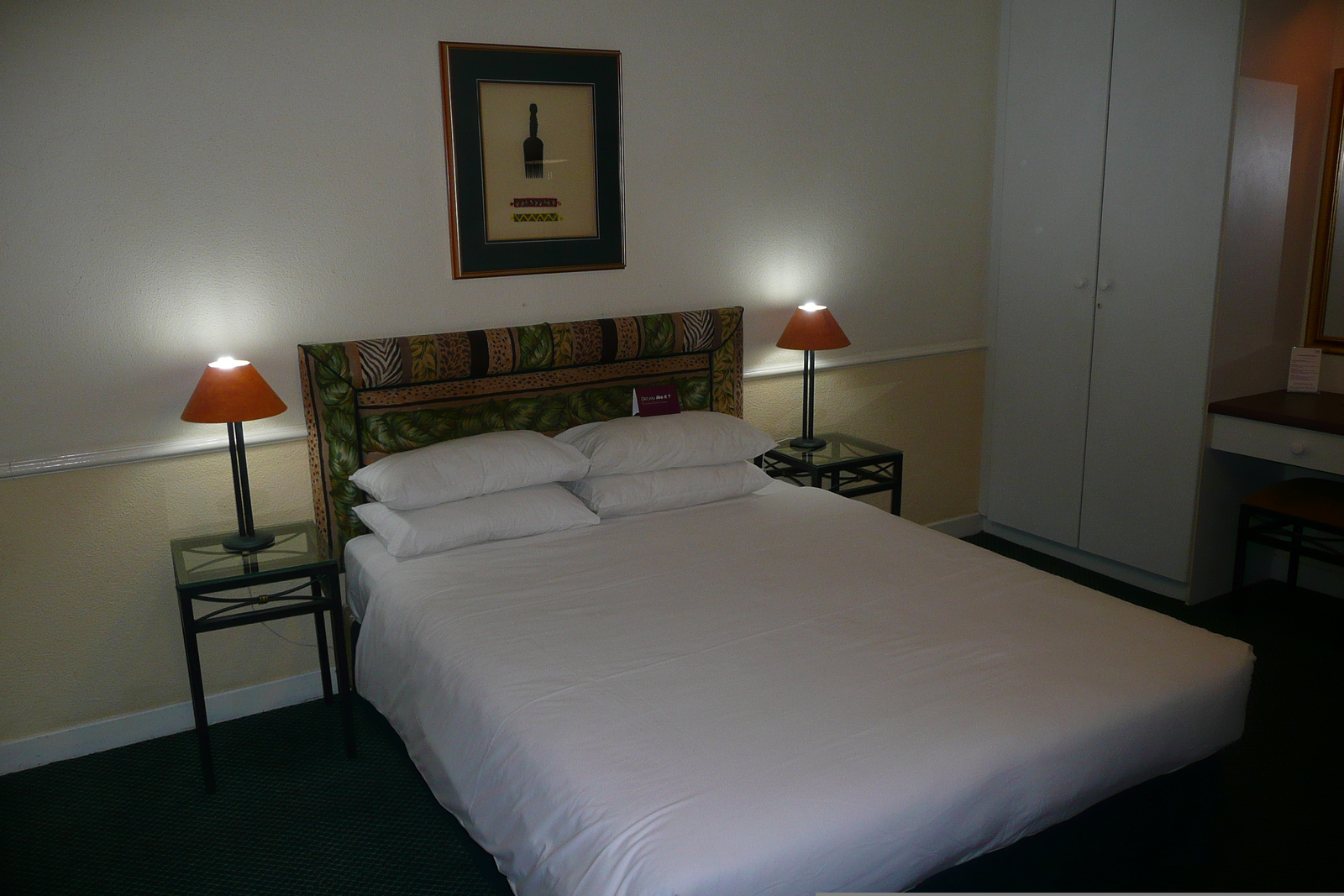 รูปถ่าย แอฟริกาใต้(South Africa) เนลสปรุต(Nelspruit) โรงแรมเมอร์เคียว(Mercure Hotel) 2008-09 28