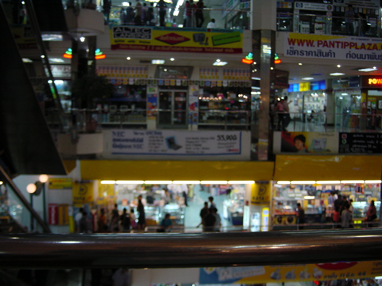 รูปถ่าย ไทย(Thailand) กรุงเทพมหานคร(Bangkok) 2001-03 37