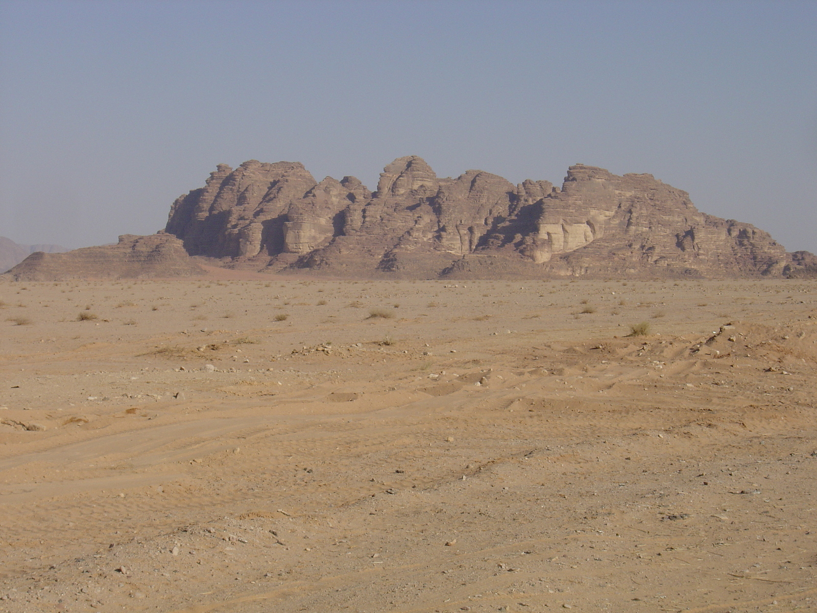 รูปถ่าย จอร์แดน(Jordan) ทะเลทรายวาดีรัม(Wadi Rum Desert) 2004-10 75