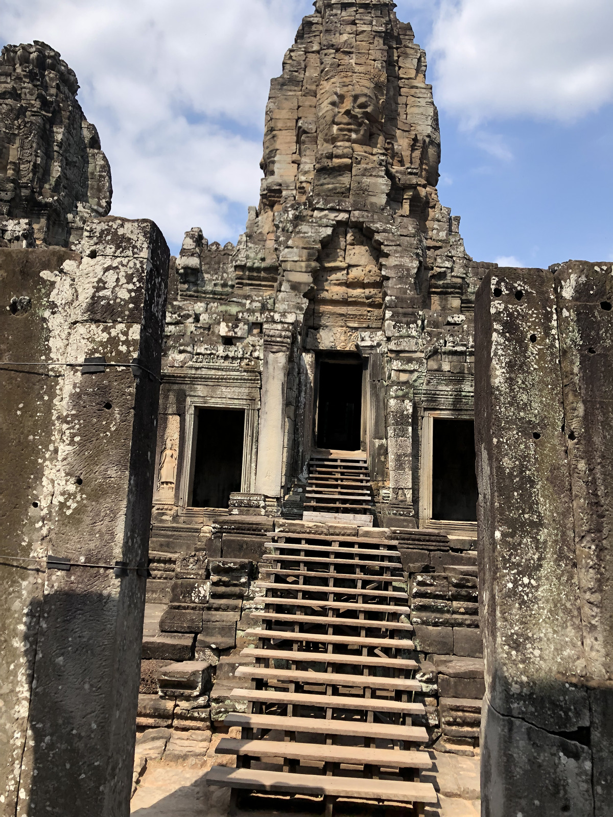 รูปถ่าย กัมพูชา(Cambodia) เสียมราฐ(Siem Reap) ปราสาทบายน(Bayon) 2023-01 132