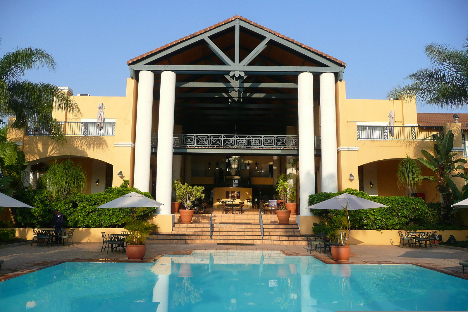 รูปถ่าย แอฟริกาใต้(South Africa) เนลสปรุต(Nelspruit) โรงแรมเมอร์เคียว(Mercure Hotel) 2008-09 1