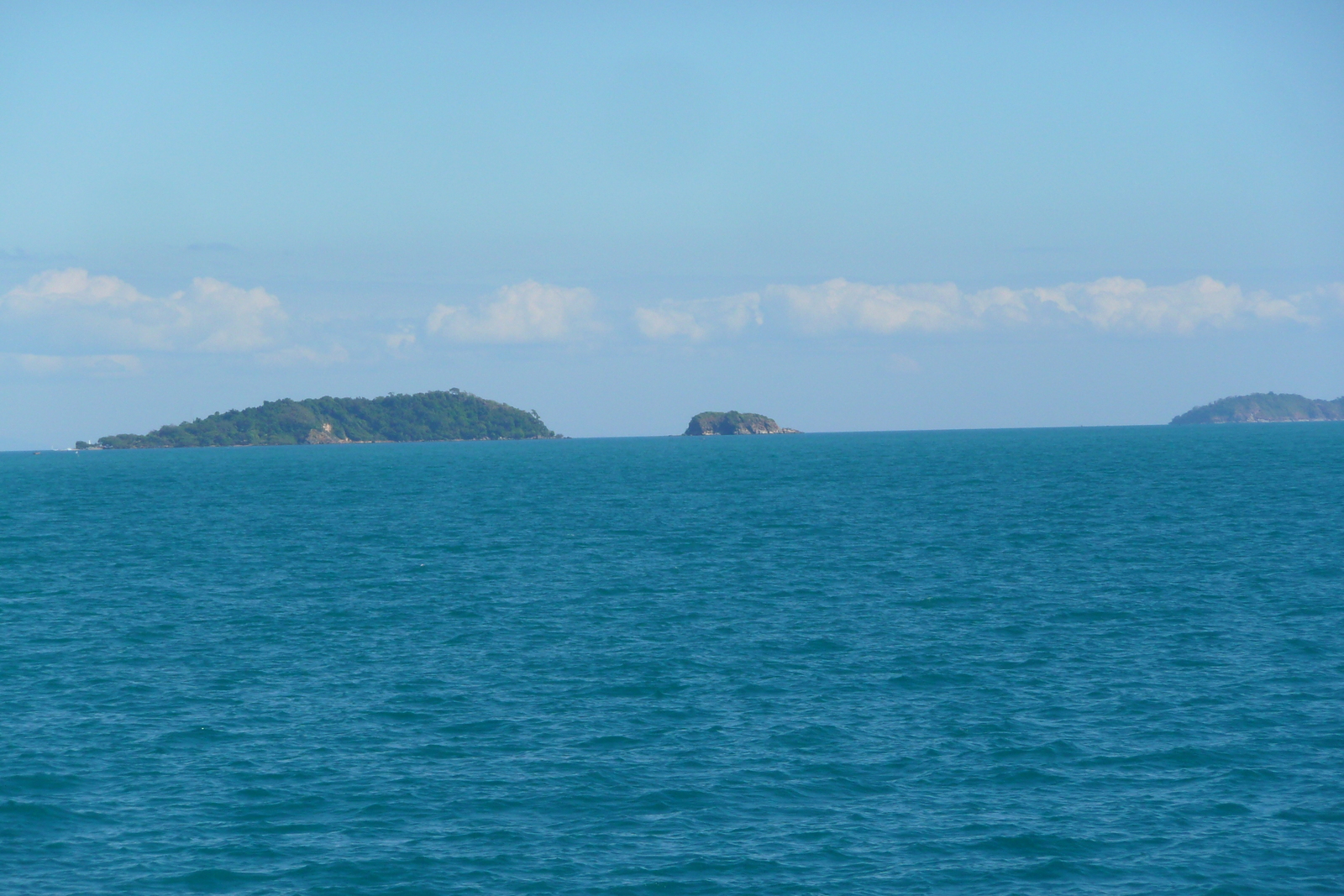 รูปถ่าย ไทย(Thailand) ถนนจากพัทยาไปเกาะเสม็ด(Pattaya to Ko Samet road) 2008-12 97