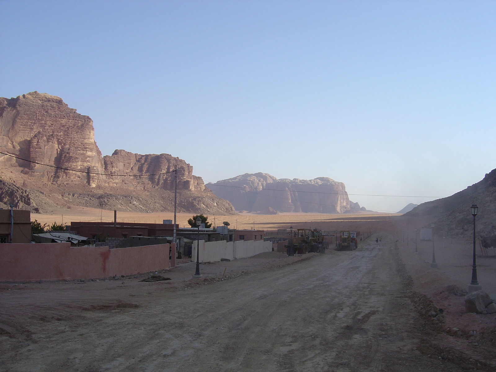 รูปถ่าย จอร์แดน(Jordan) ทะเลทรายวาดีรัม(Wadi Rum Desert) 2004-10 62
