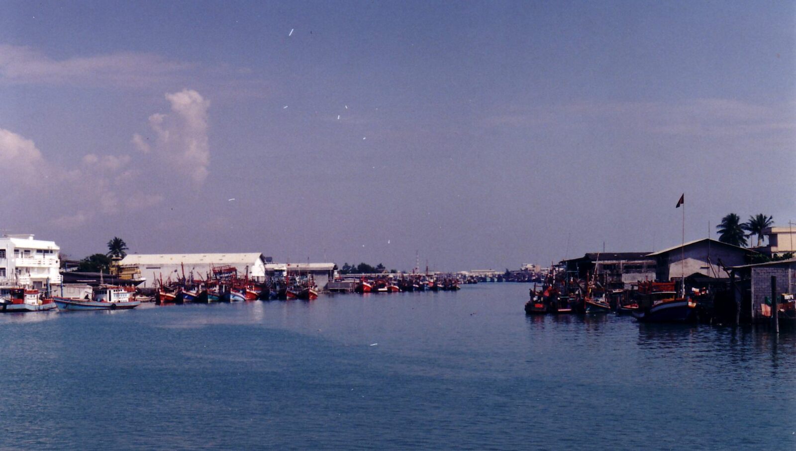 รูปถ่าย ไทย(Thailand) ระยอง(Rayong) 1990-04 1