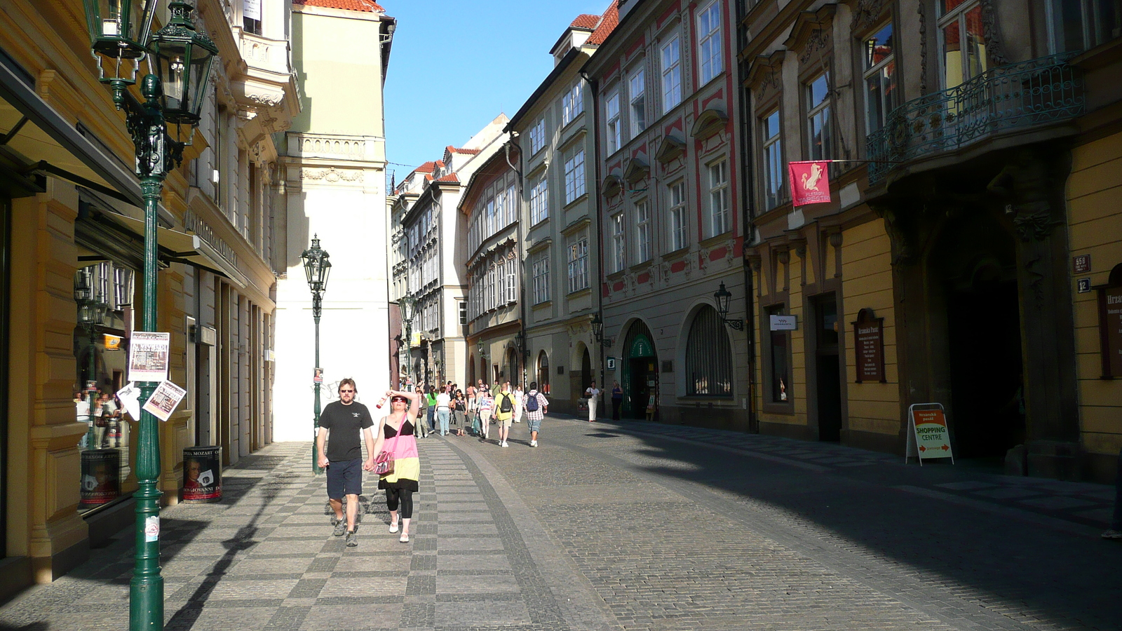 รูปถ่าย สาธารณรัฐเช็ก(Czech Republic) ปราก(Prague) เซเลทน่า(Celetna) 2007-07 12