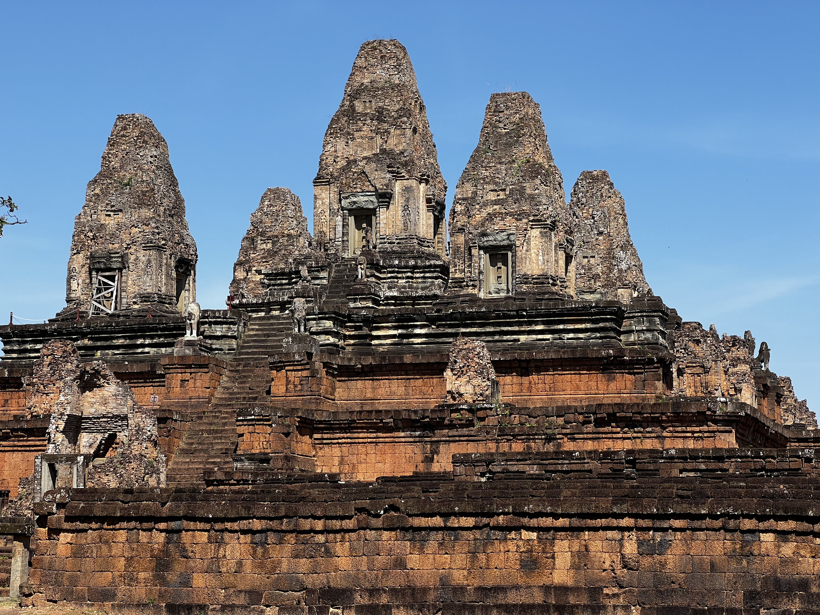 รูปถ่าย กัมพูชา(Cambodia) เสียมราฐ(Siem Reap) ปราสาทแปรรูป(Pre Rup) 2023-01 11