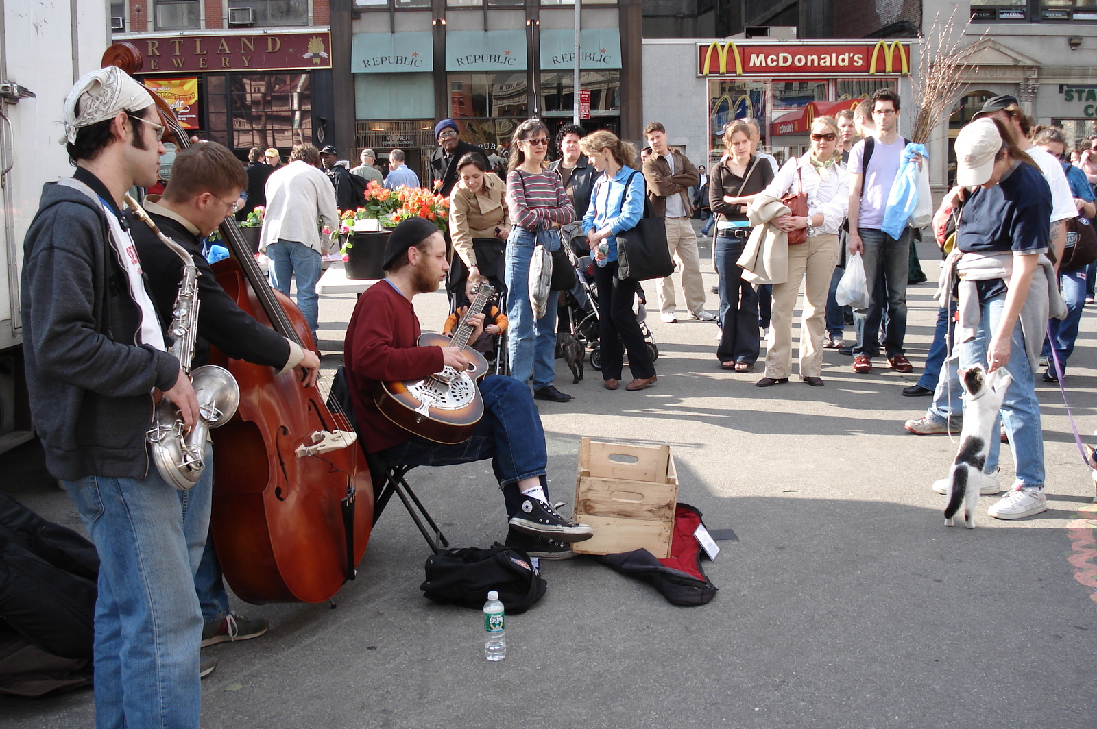 รูปถ่าย สหรัฐอเมริกา(United States) นิวยอร์ก(New York) ยูเนี่ยน  สแควร์(Union Square) 2006-03 13