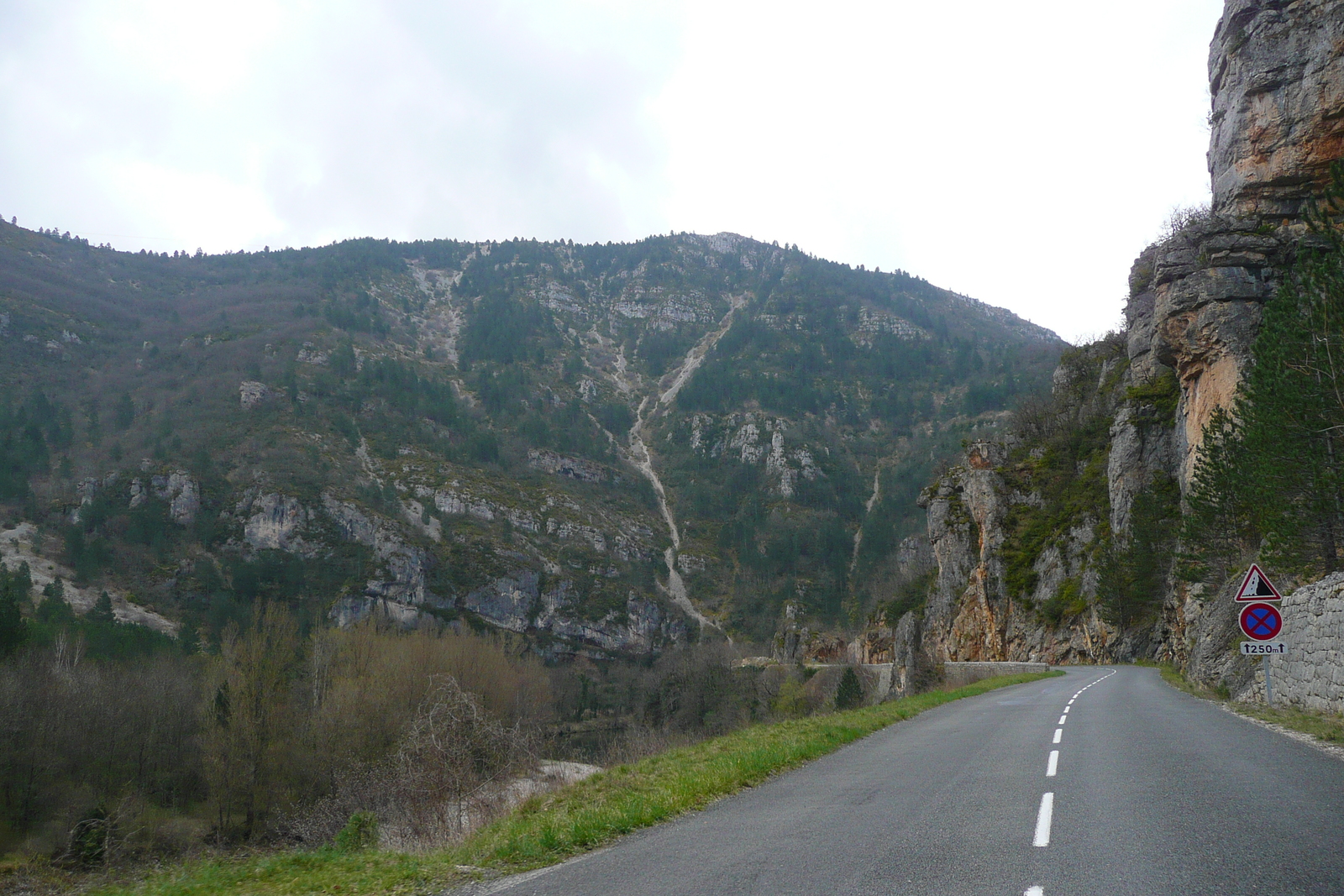 รูปถ่าย ฝรั่งเศส(France) แม่น้ำตาร์น(Tarn river) 2008-04 42