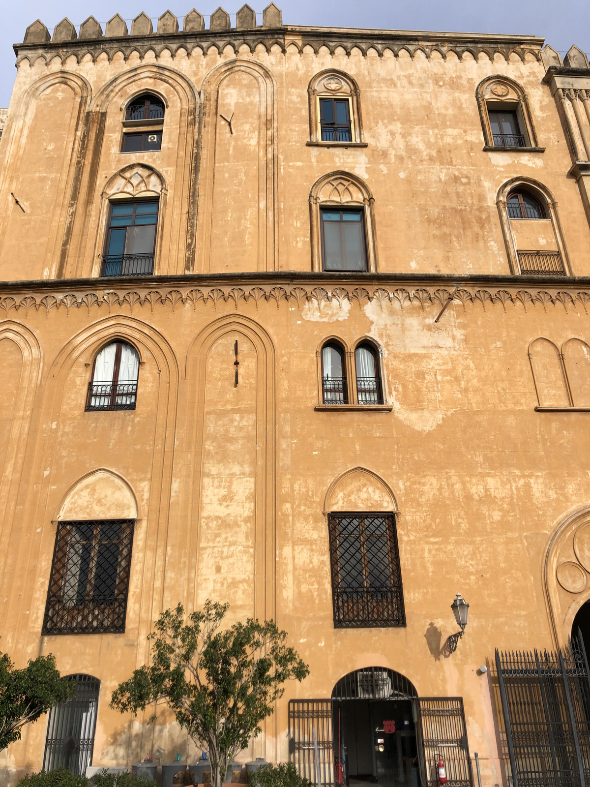 รูปถ่าย อิตาลี(Italy) ซิซิลี(Sicily) ปาแลร์โม(Palermo) วังเดย์นอร์มันนี(Palazzo dei Normanni) 2020-02 54