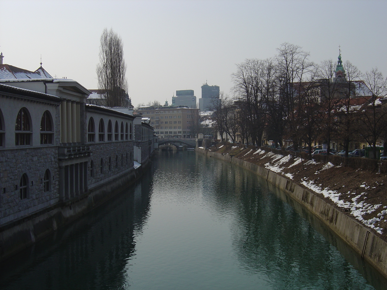 รูปถ่าย สโลวีเนีย(Slovenia) ลีอูบลีอานา(Ljubljana) 2005-03 39