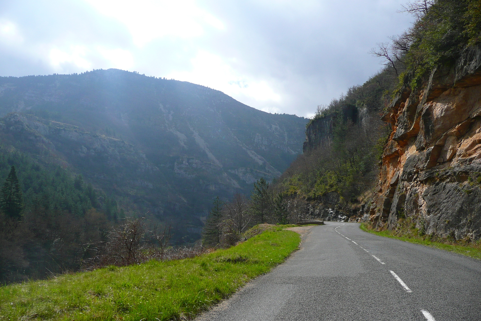 รูปถ่าย ฝรั่งเศส(France) แม่น้ำตาร์น(Tarn river) 2008-04 44